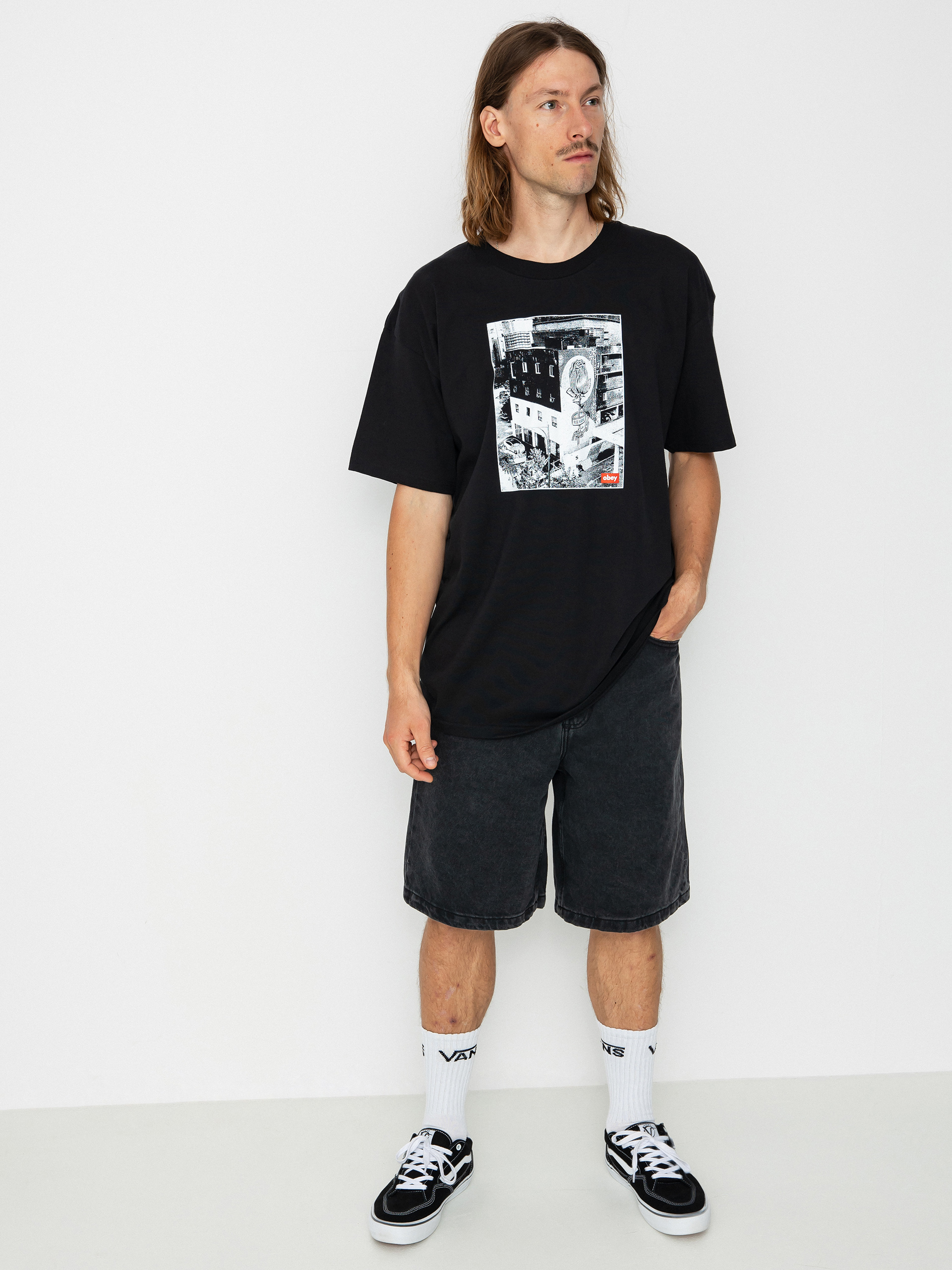 OBEY South Korea Photo T-shirt (black)