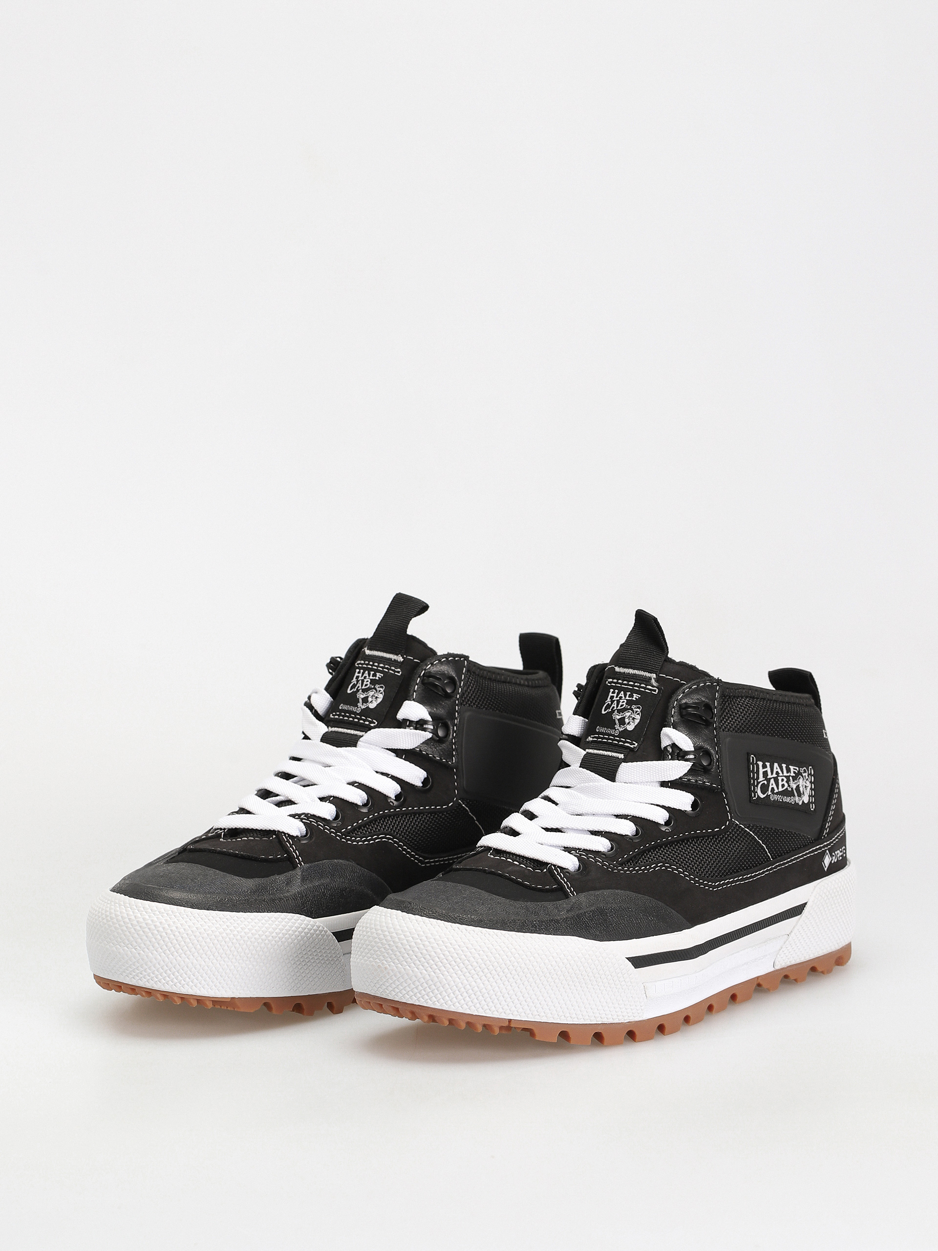 Vans Half Cab Gore Tex Mte 3 Shoes (black/white)