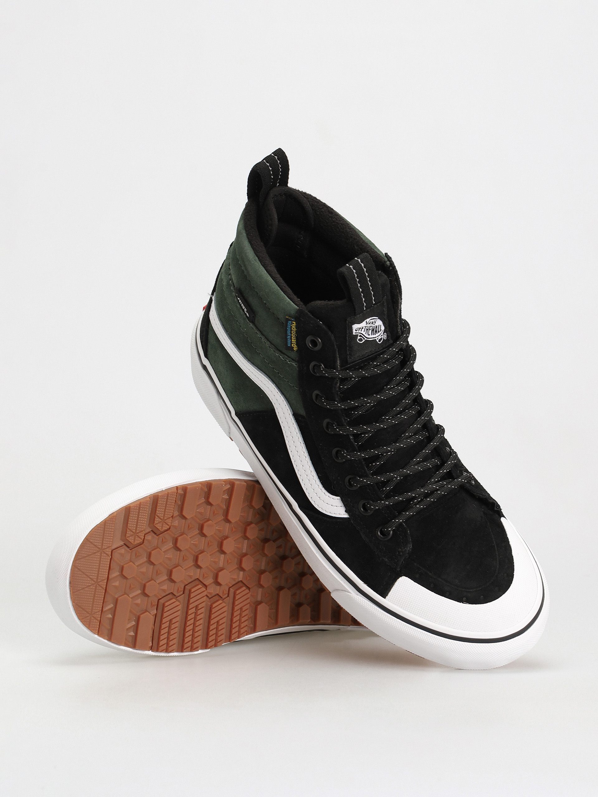 Vans Sk8 Hi MTE 2 Shoes (2 tone utility black/green)