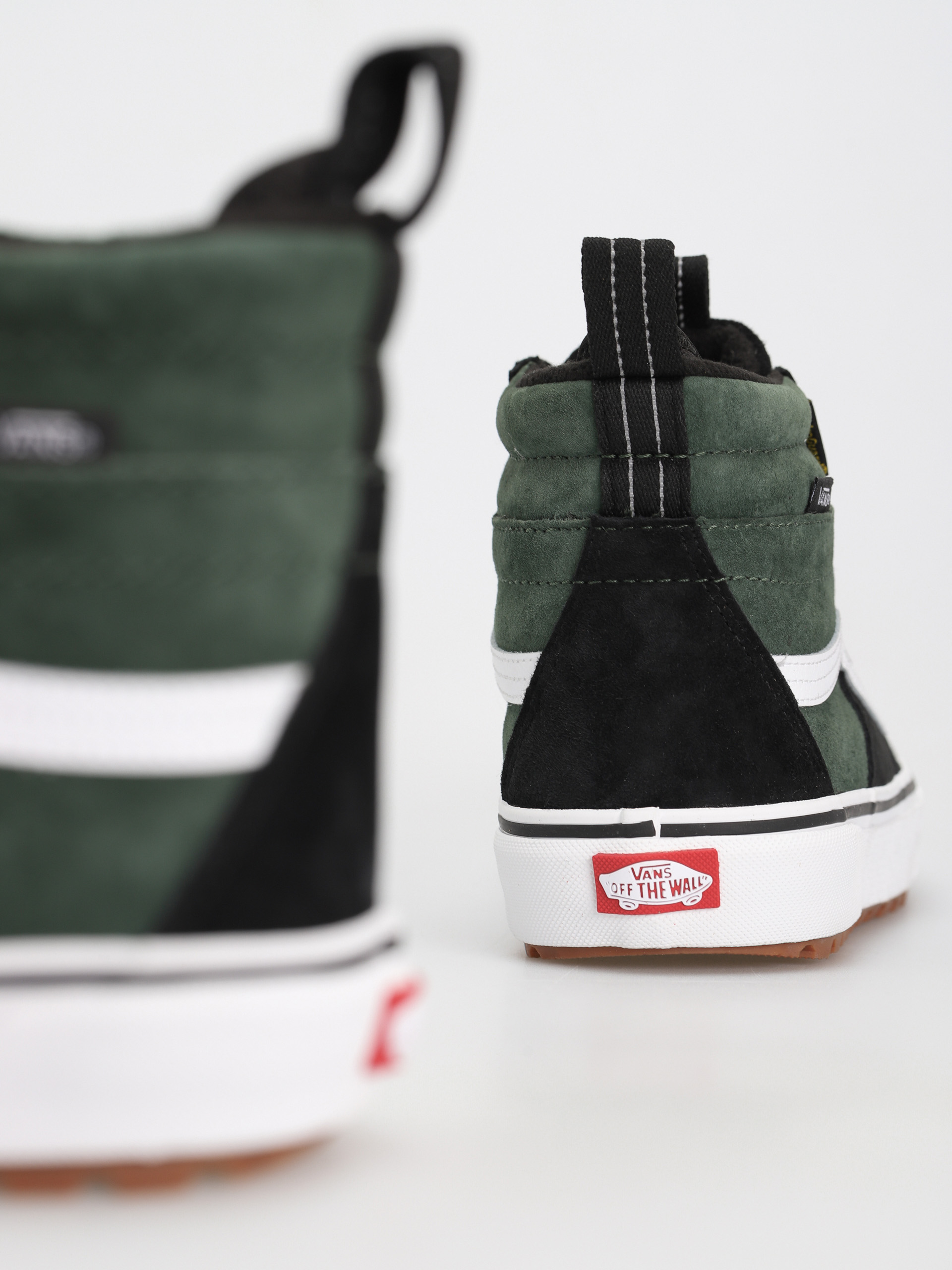Vans Sk8 Hi MTE 2 Shoes (2 tone utility black/green)