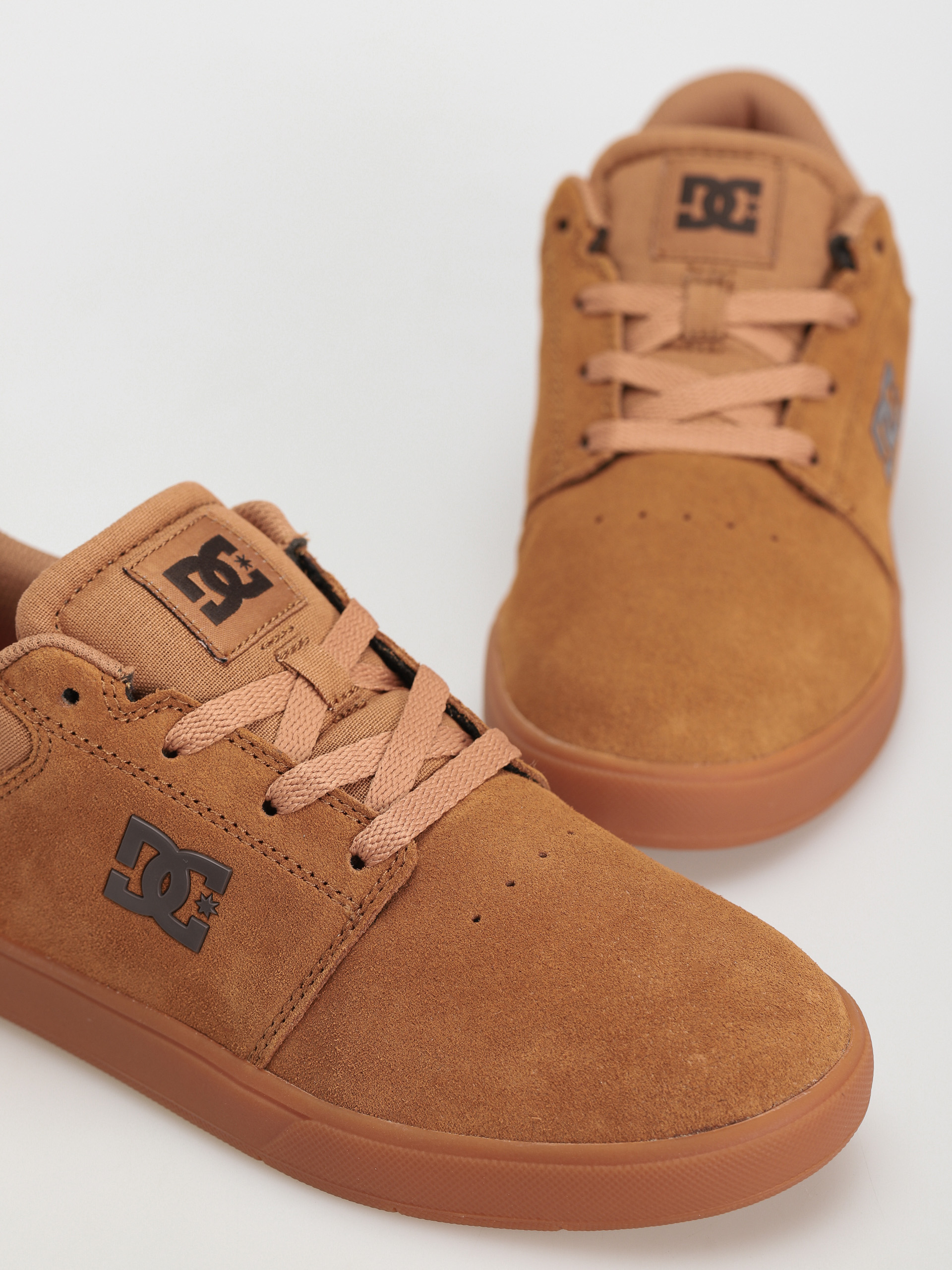 DC Crisis 2 S Shoes (brown/tan)