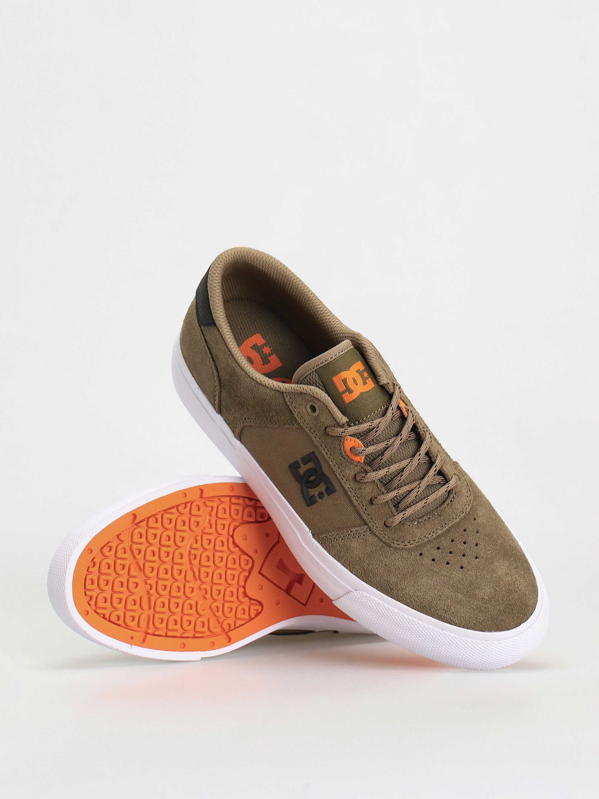 DC Teknic Schuhe (olive camo)