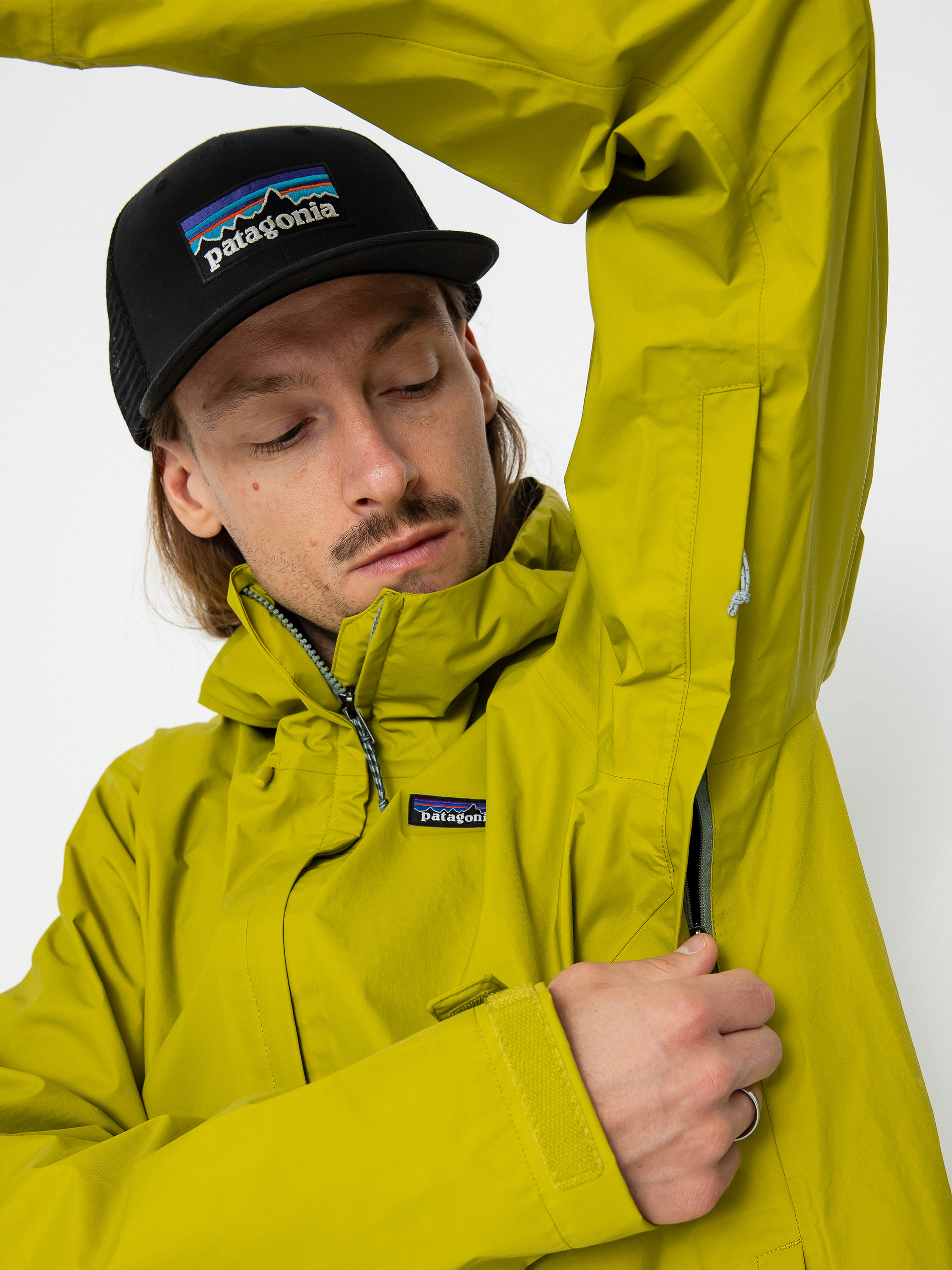 Patagonia Torrentshell 3L Jacket (shrub green)