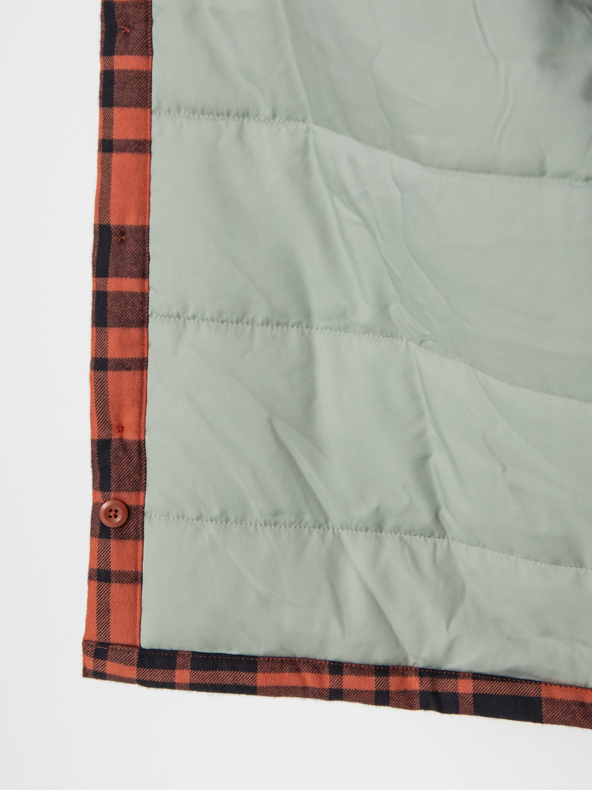 Patagonia Insulated Organic Cotton Fjord Flannel Jacket (ice caps/burl red)