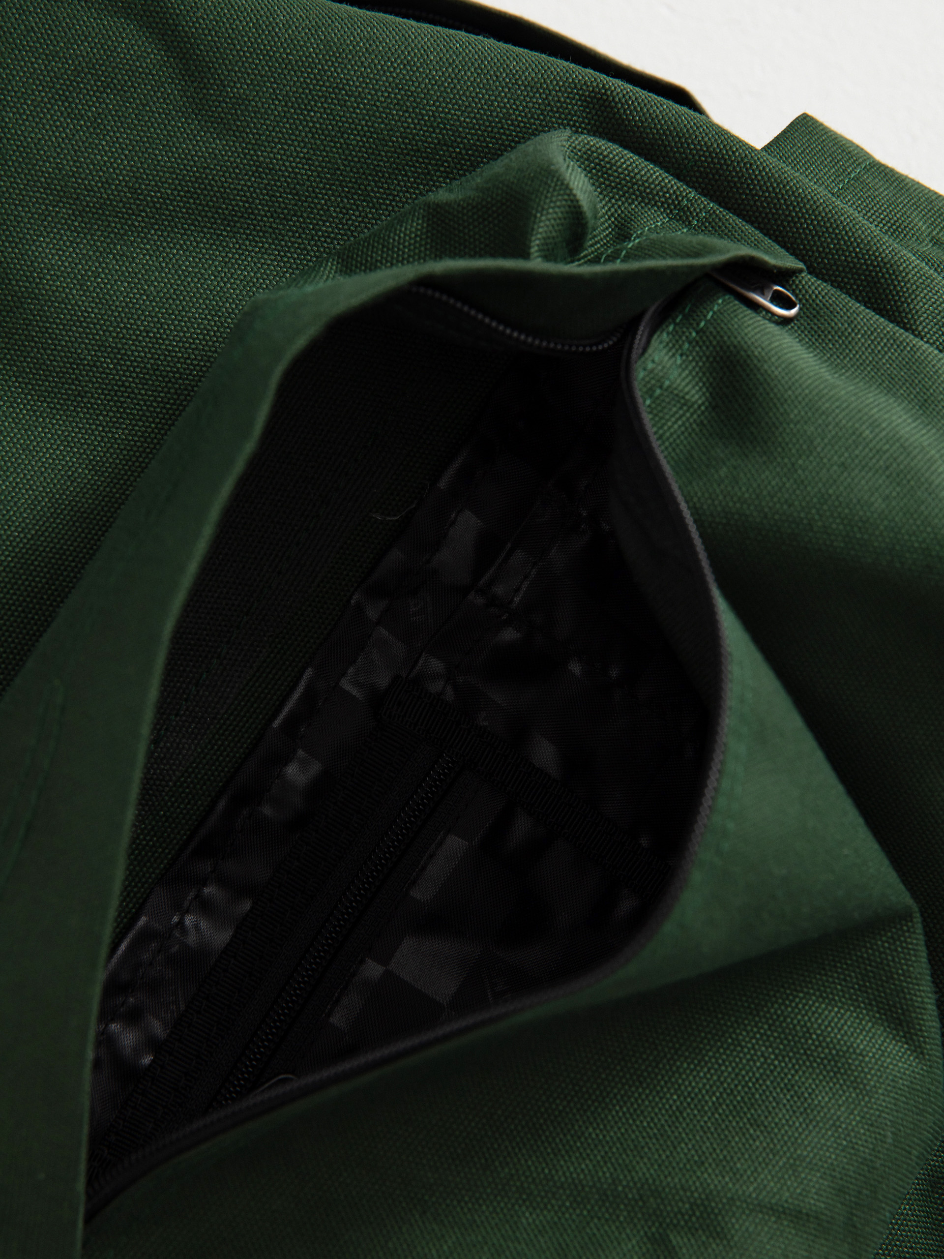 Vans Old Skool H2O Backpack (mountain view)