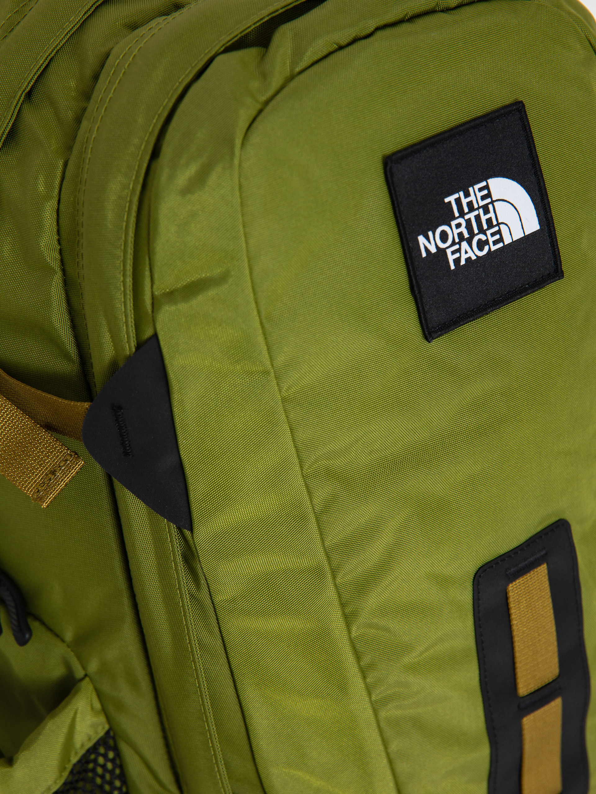 The North Face Hot Shot Se Backpack (calla green/fir green)