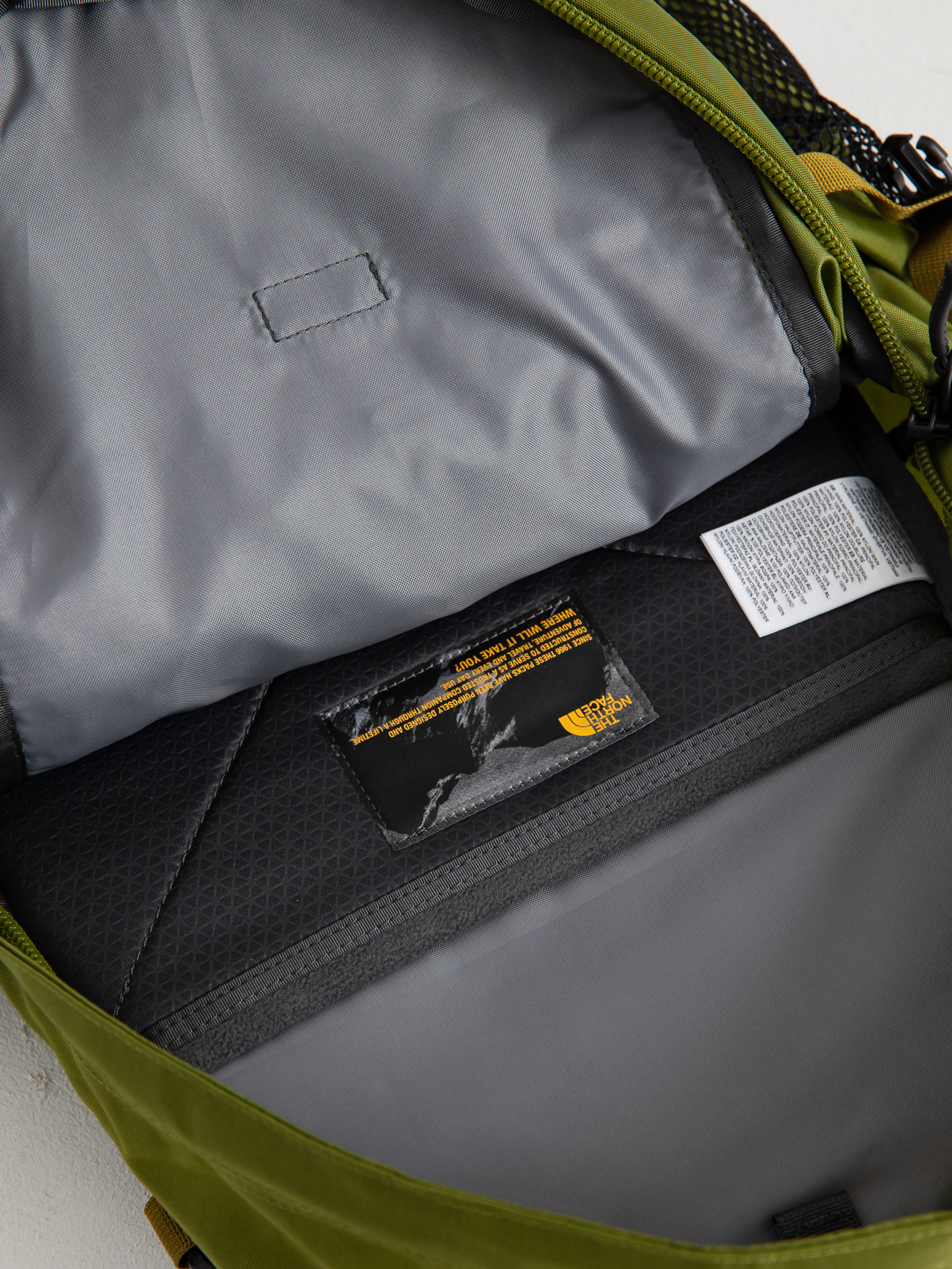 The North Face Hot Shot Se Backpack (calla green/fir green)