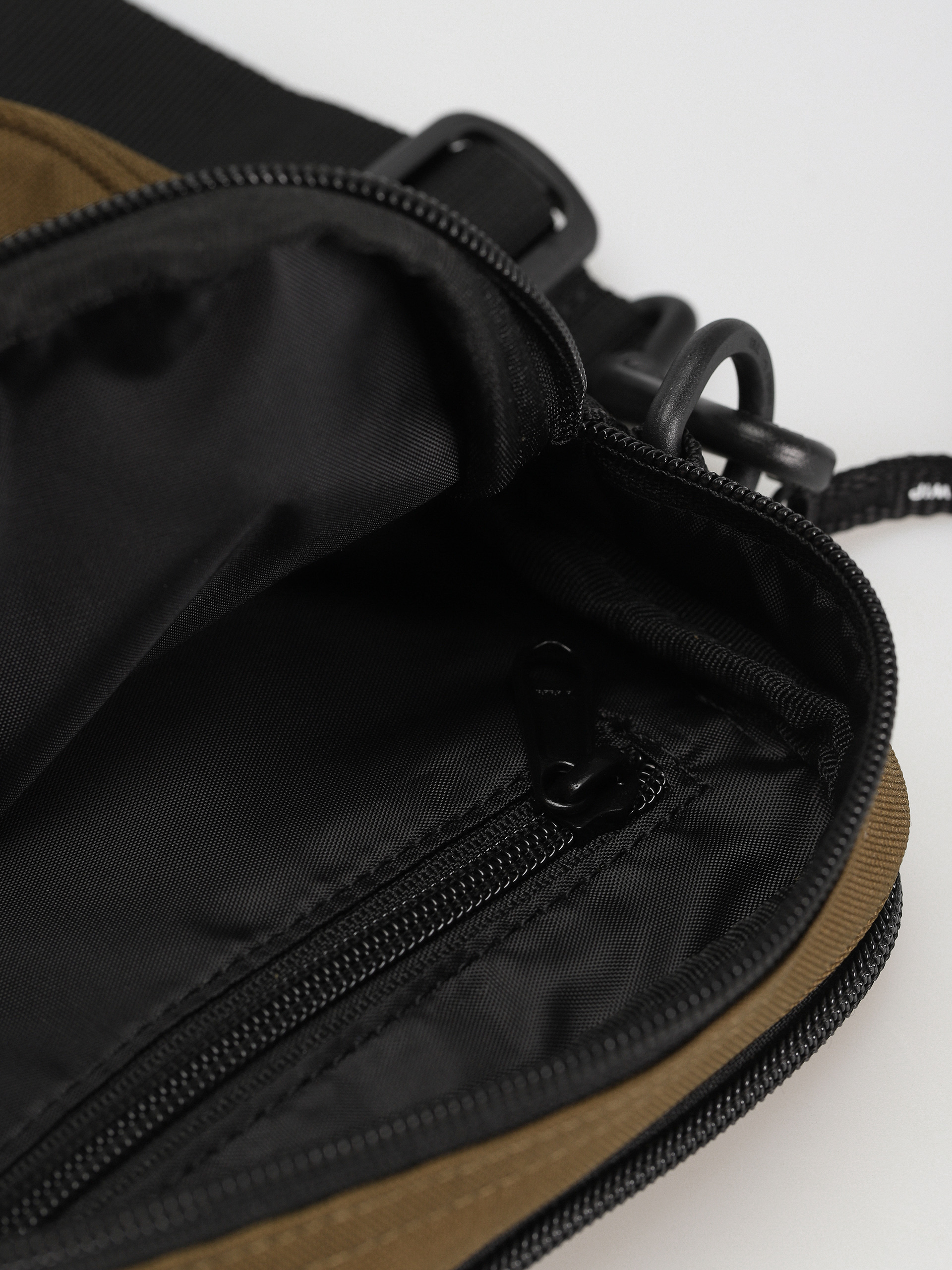 Carhartt WIP Essentials Bag (highland)