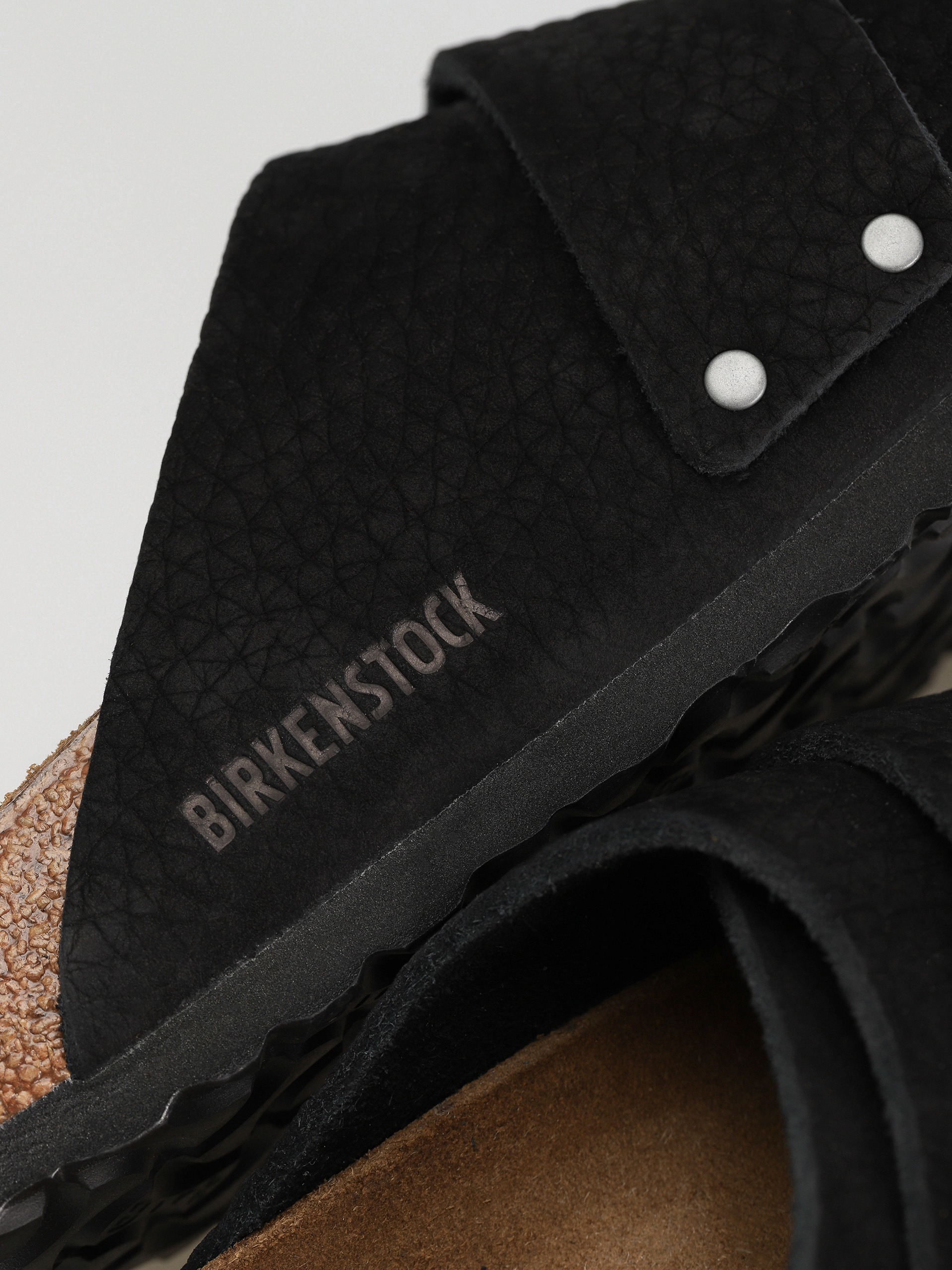 Birkenstock Kyoto Nubuck Leather Flip-flops (desert dust black)