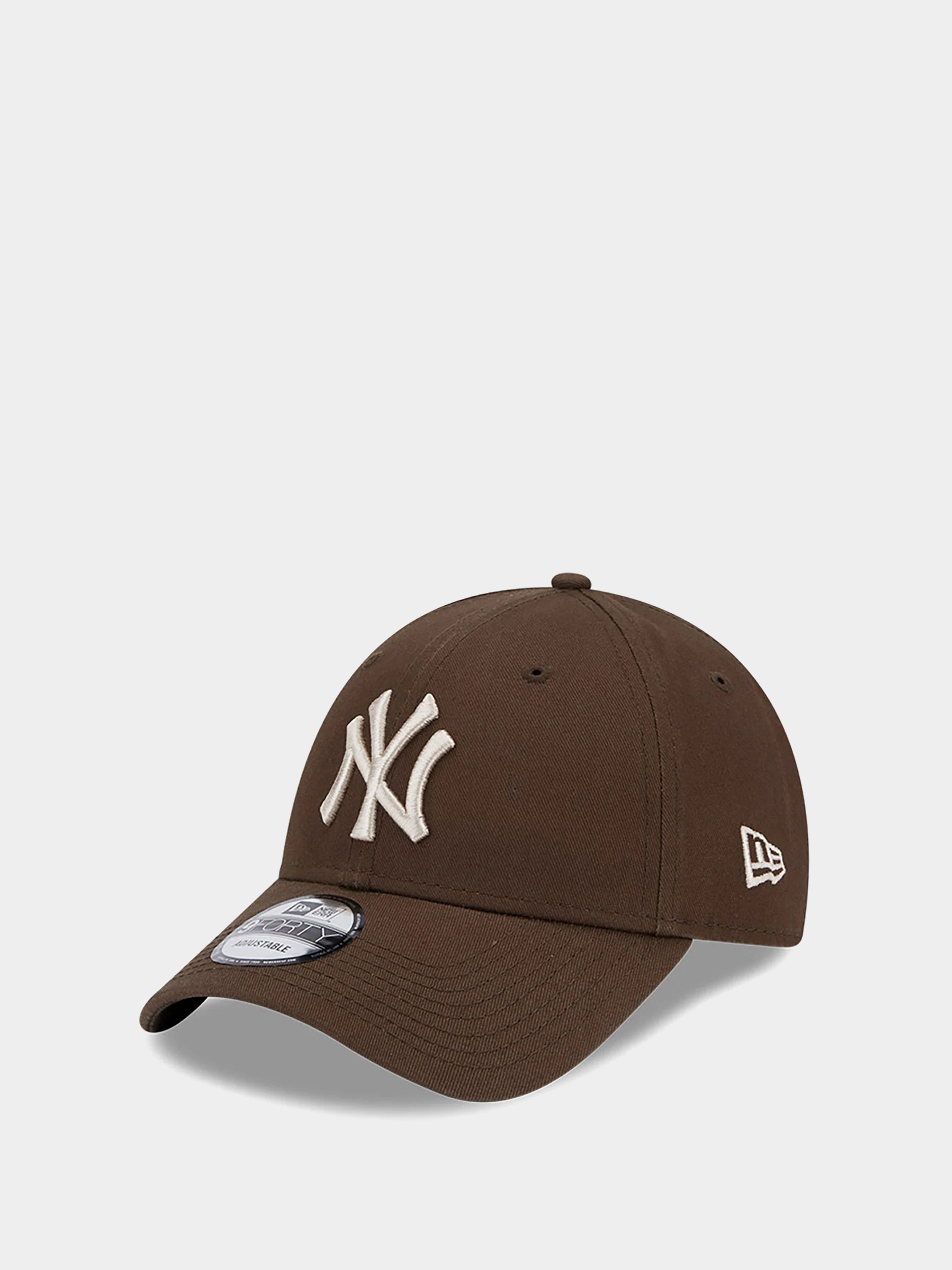 New Era League Essential 9Forty New York Yankees Cap (brown/stone)