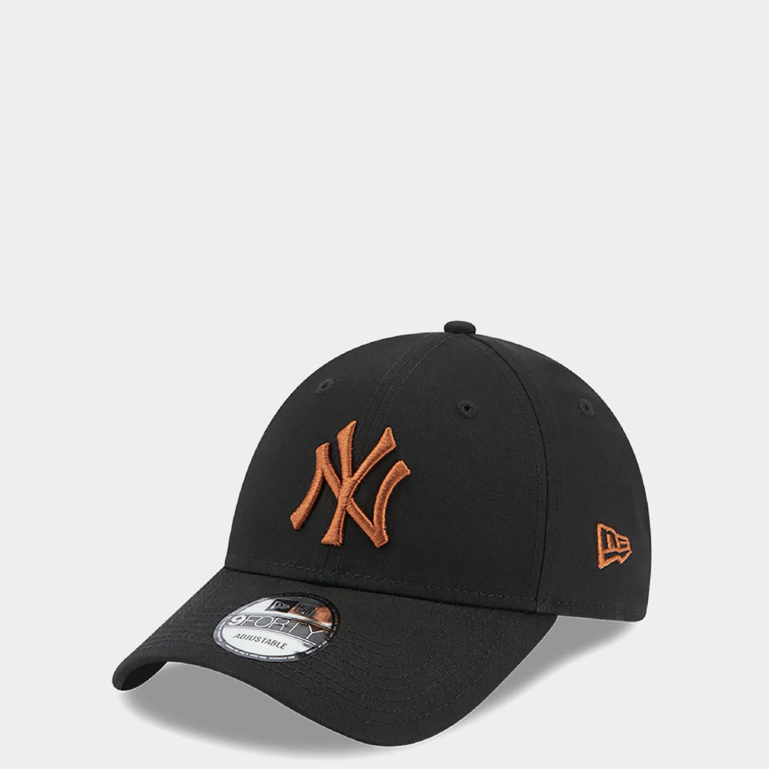 NEW ERA 9FORTY MLB LEAGUE ESSENTIAL NEW YORK YANKEES BROWN CAP – FAM