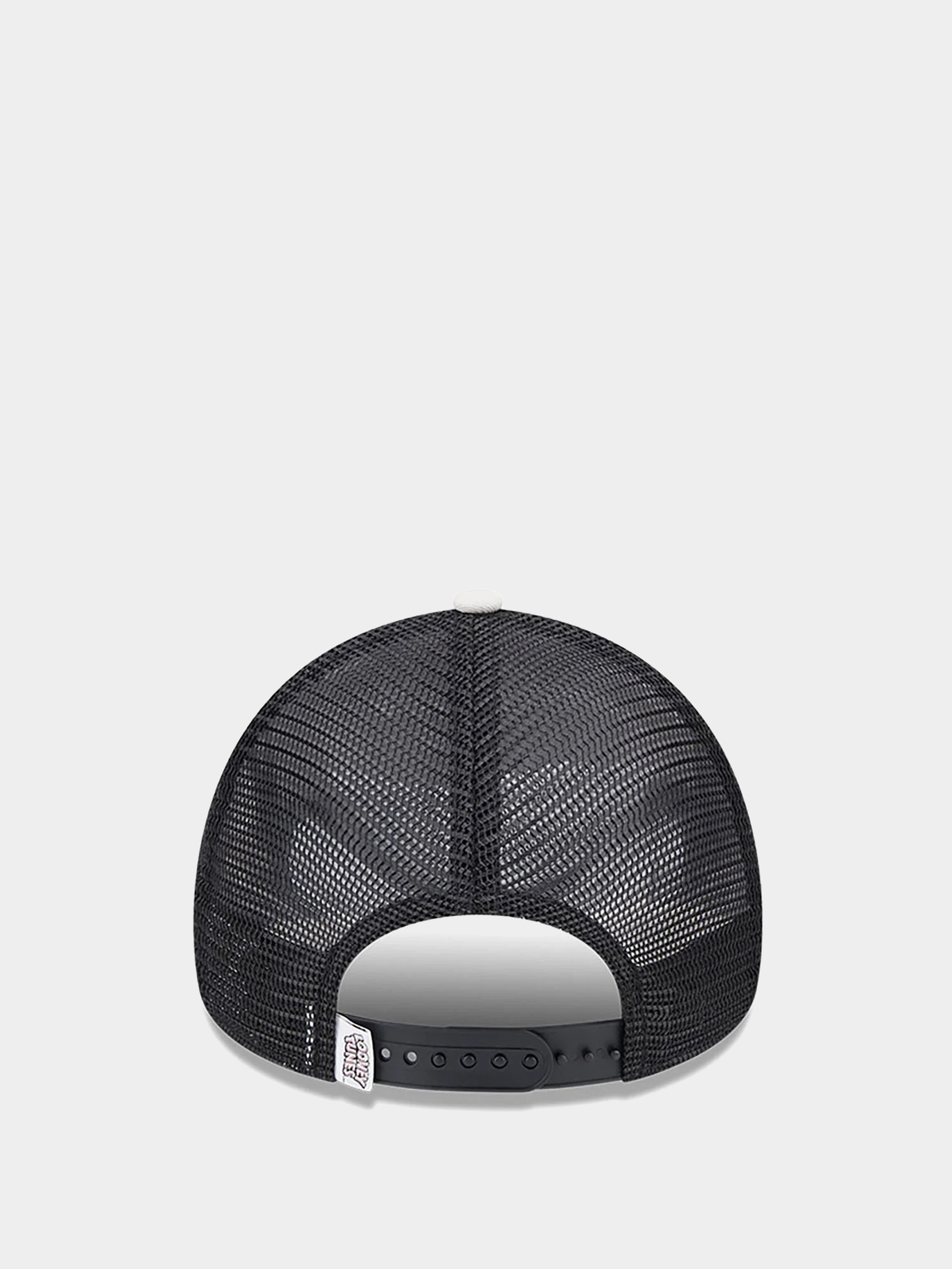 New Era Looney Tunes Trucker Cap (stone/black)