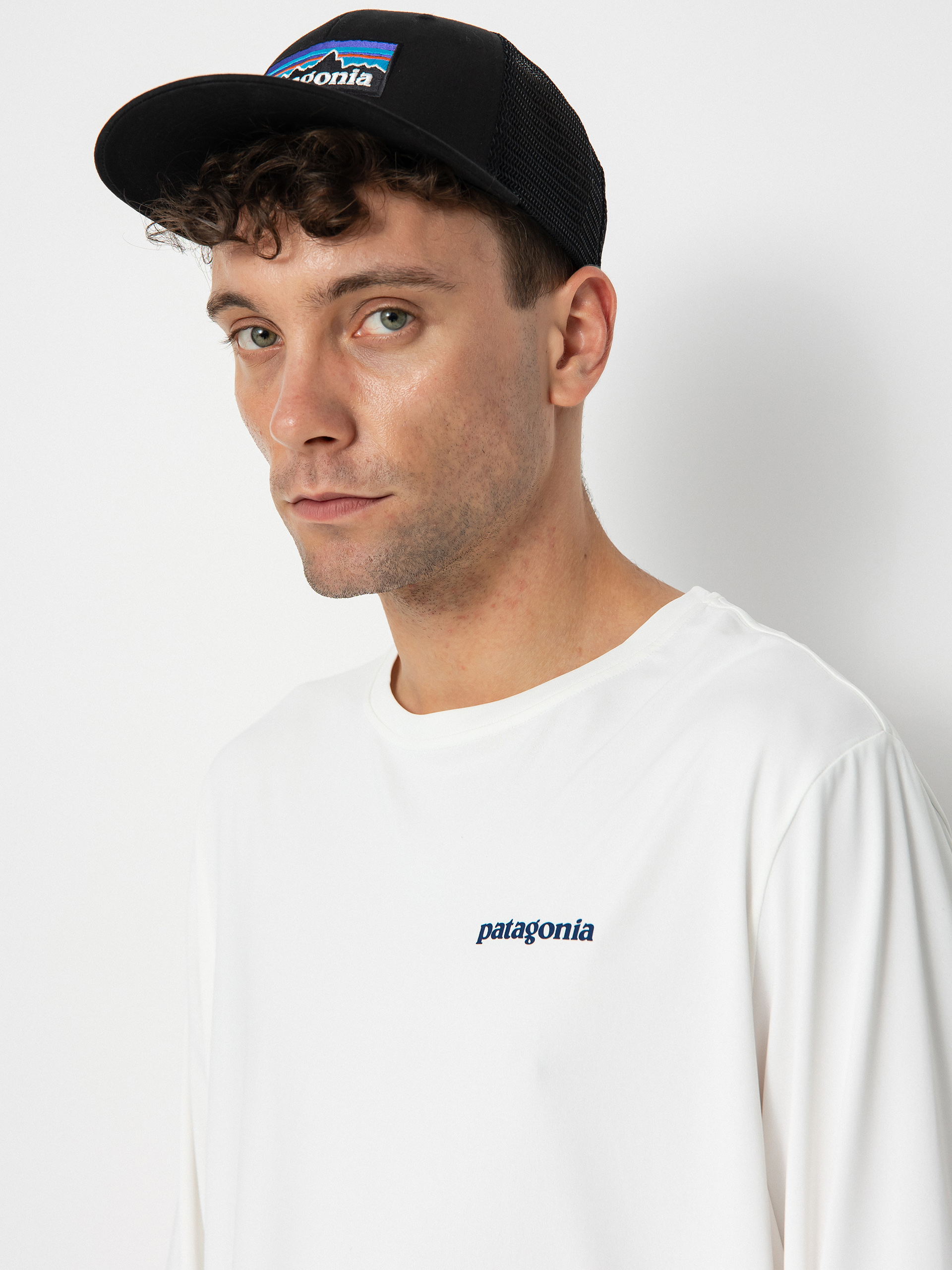 Patagonia Cap Cool Daily Graphic Waters Longsleeve (boardshort logo/white)