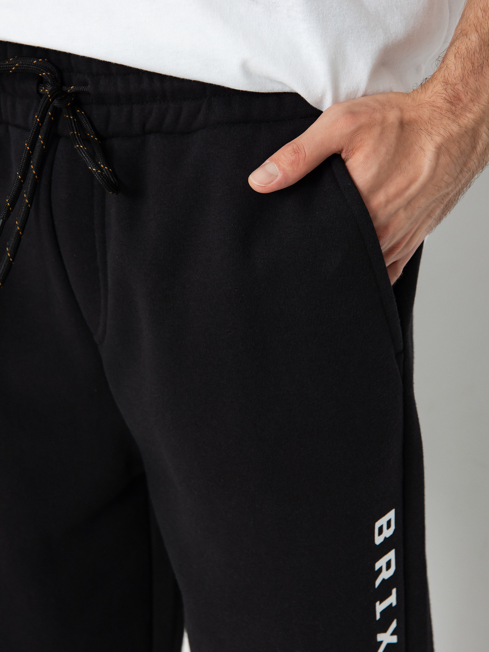 Brixton Crest Line Fleece Sweat Pants (black)
