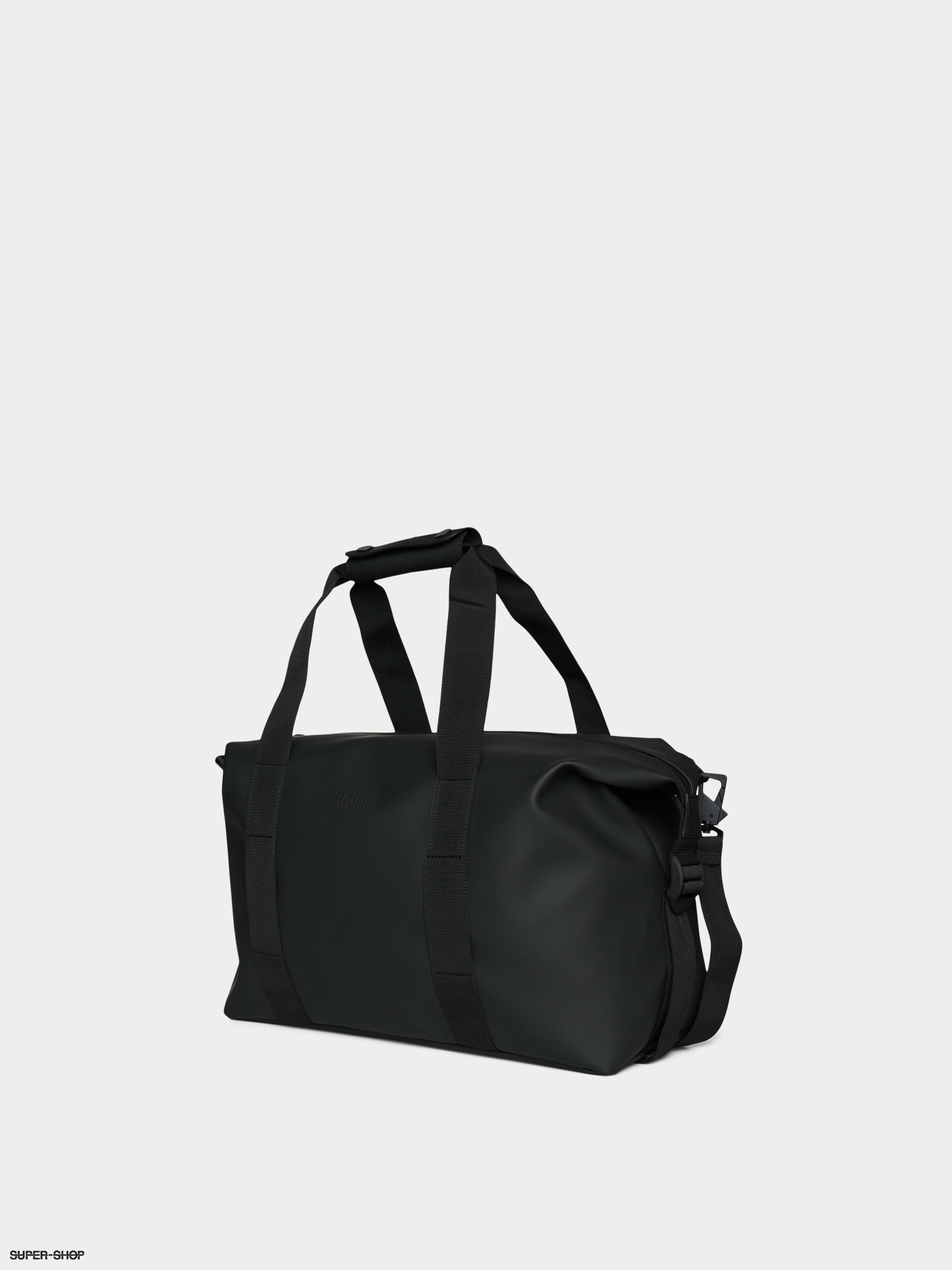 Small weekend discount bag with wheels