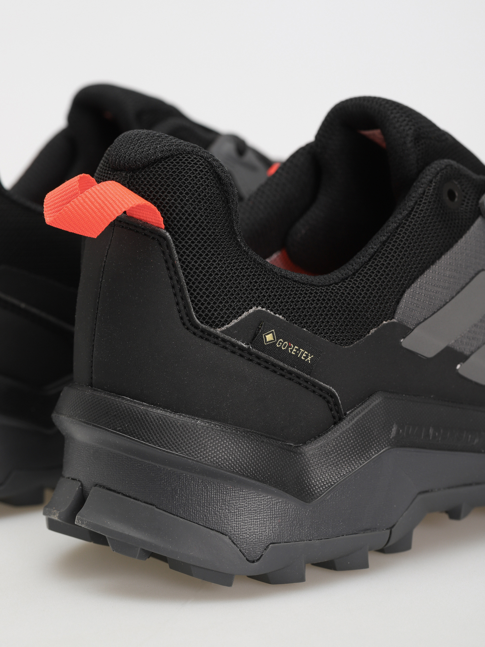 adidas Originals Terrex Ax4 Gtx Schuhe (gresix/grefou/solred)