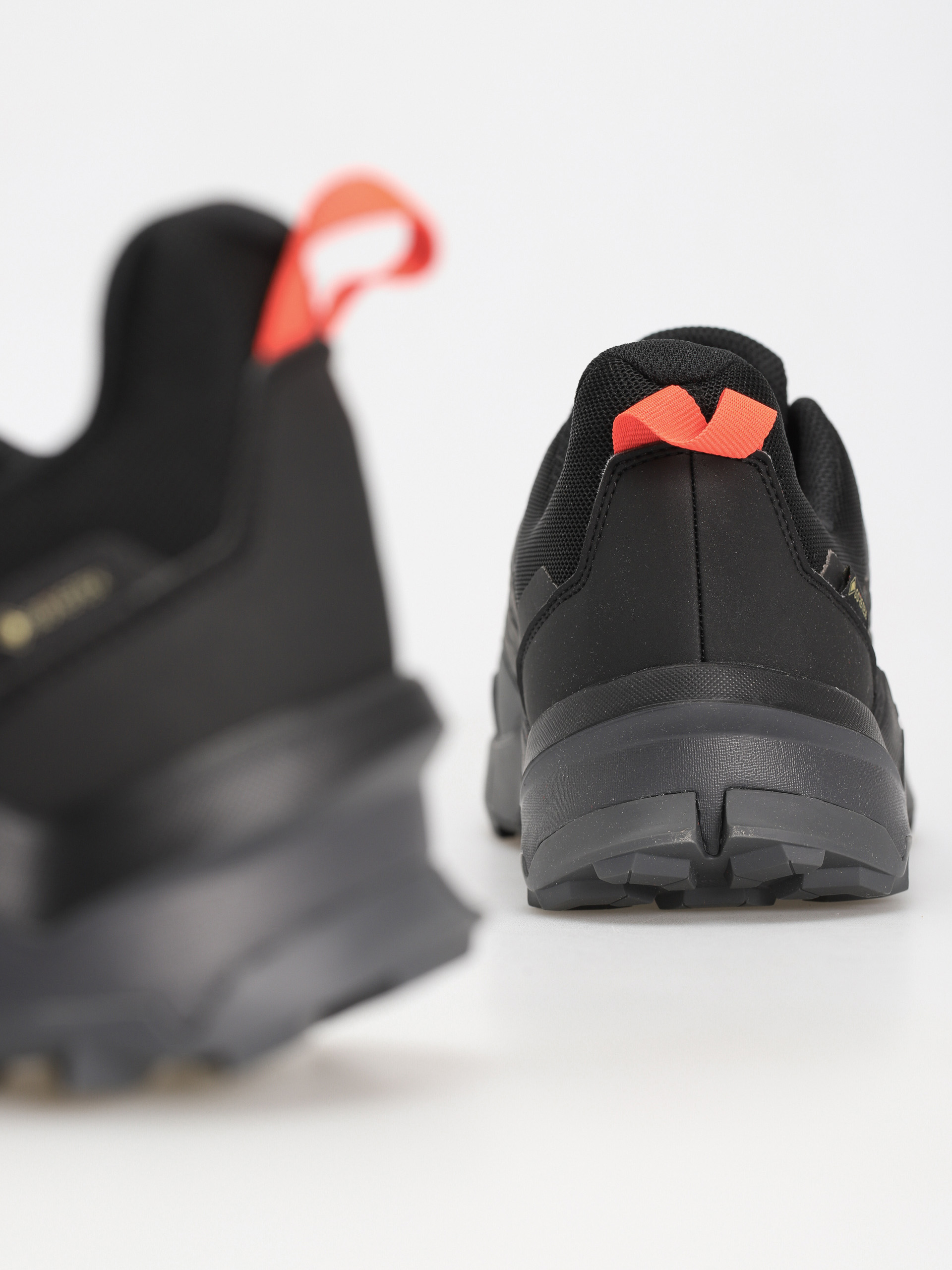 adidas Originals Terrex Ax4 Gtx Schuhe (gresix/grefou/solred)