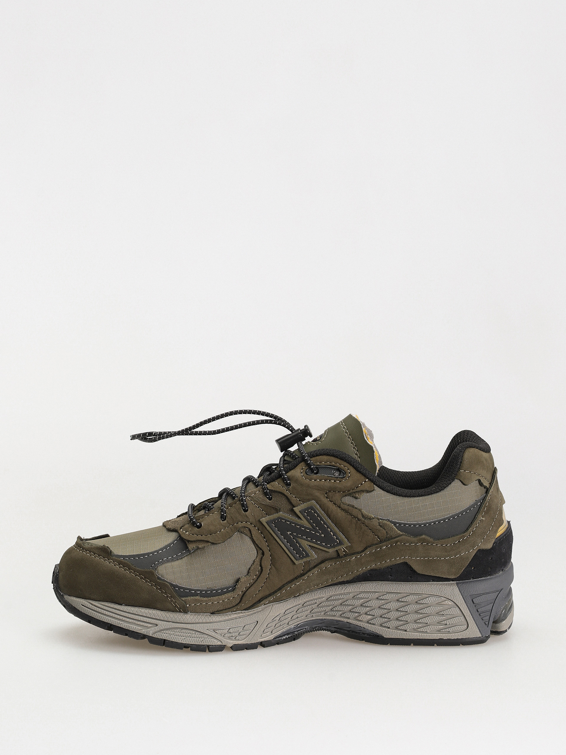 New Balance 2002 Shoes (dark moss)