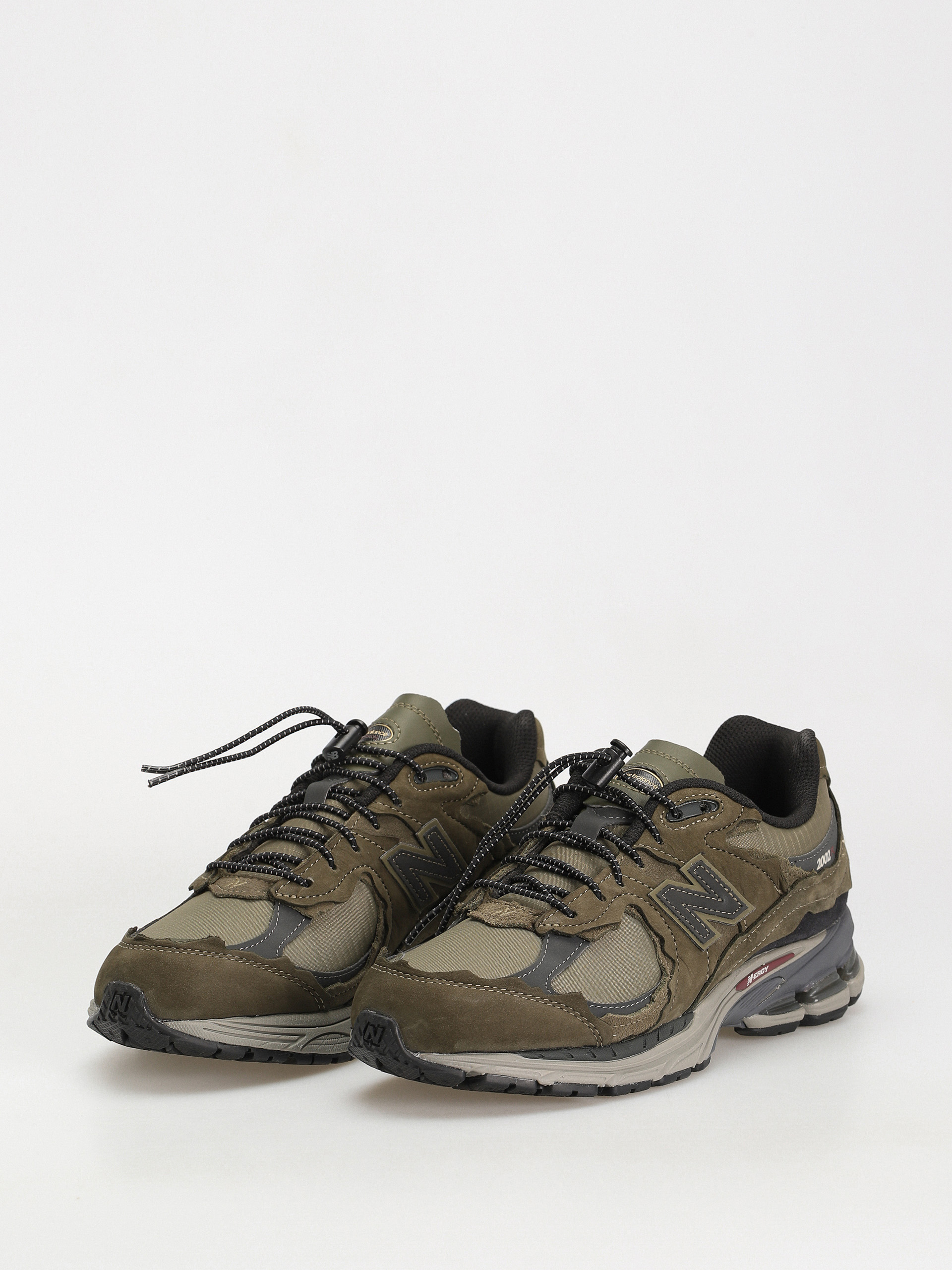 New Balance 2002 Shoes (dark moss)