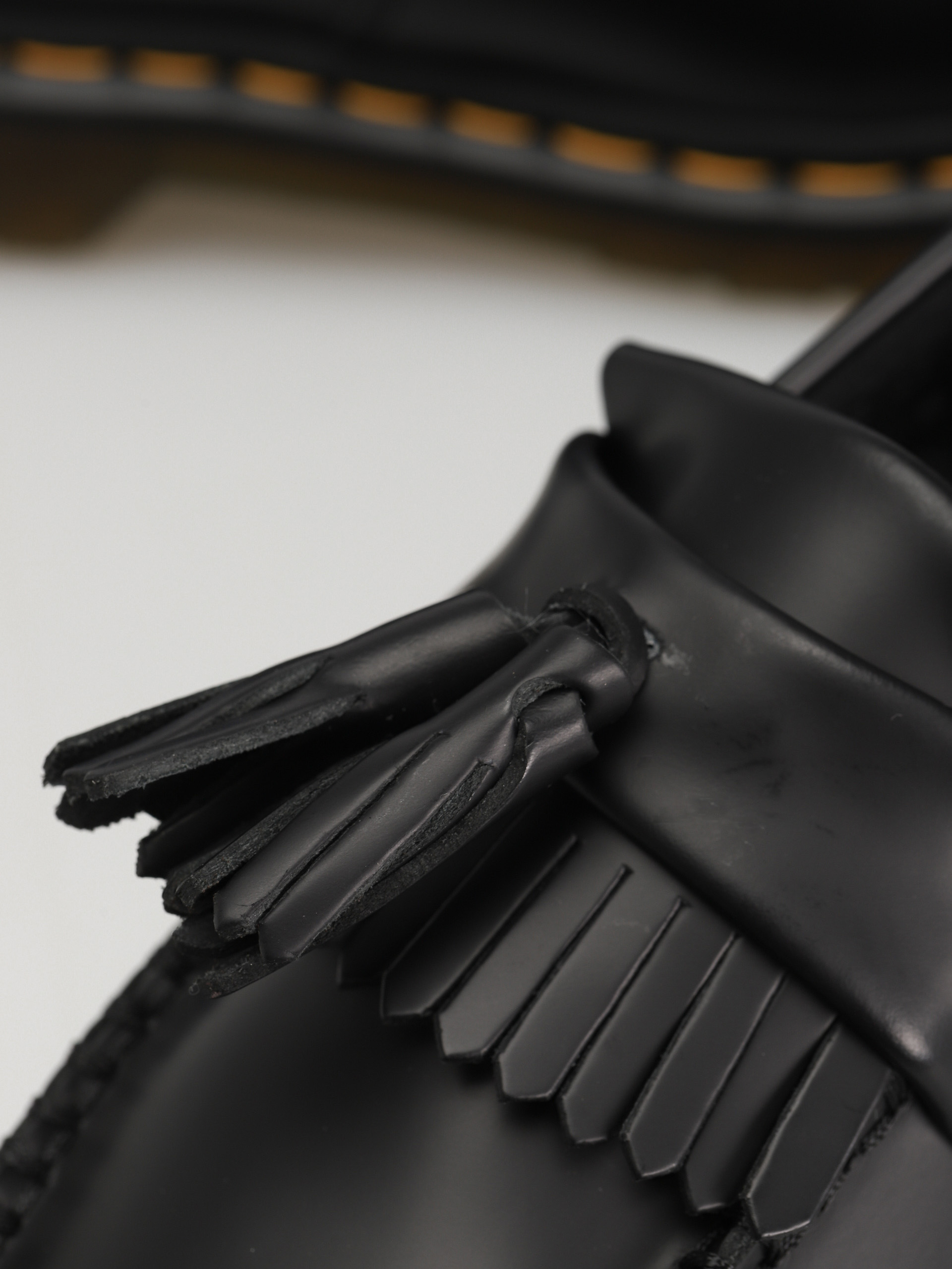 Dr. Martens Adrian YS Shoes (black smooth)