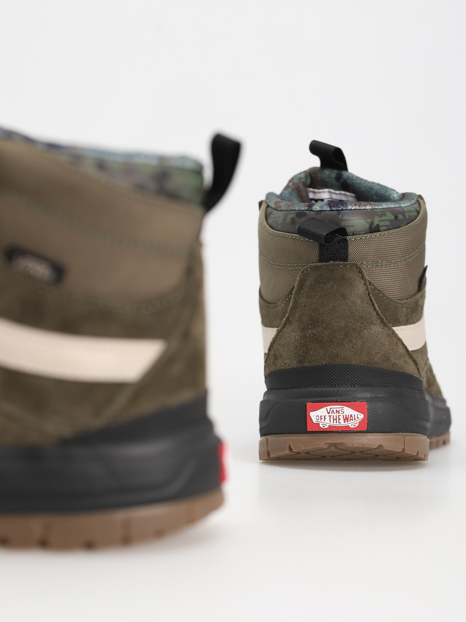 Vans Ultrarange Exo Hi Mte 1 Shoes (rain camo dark olive)