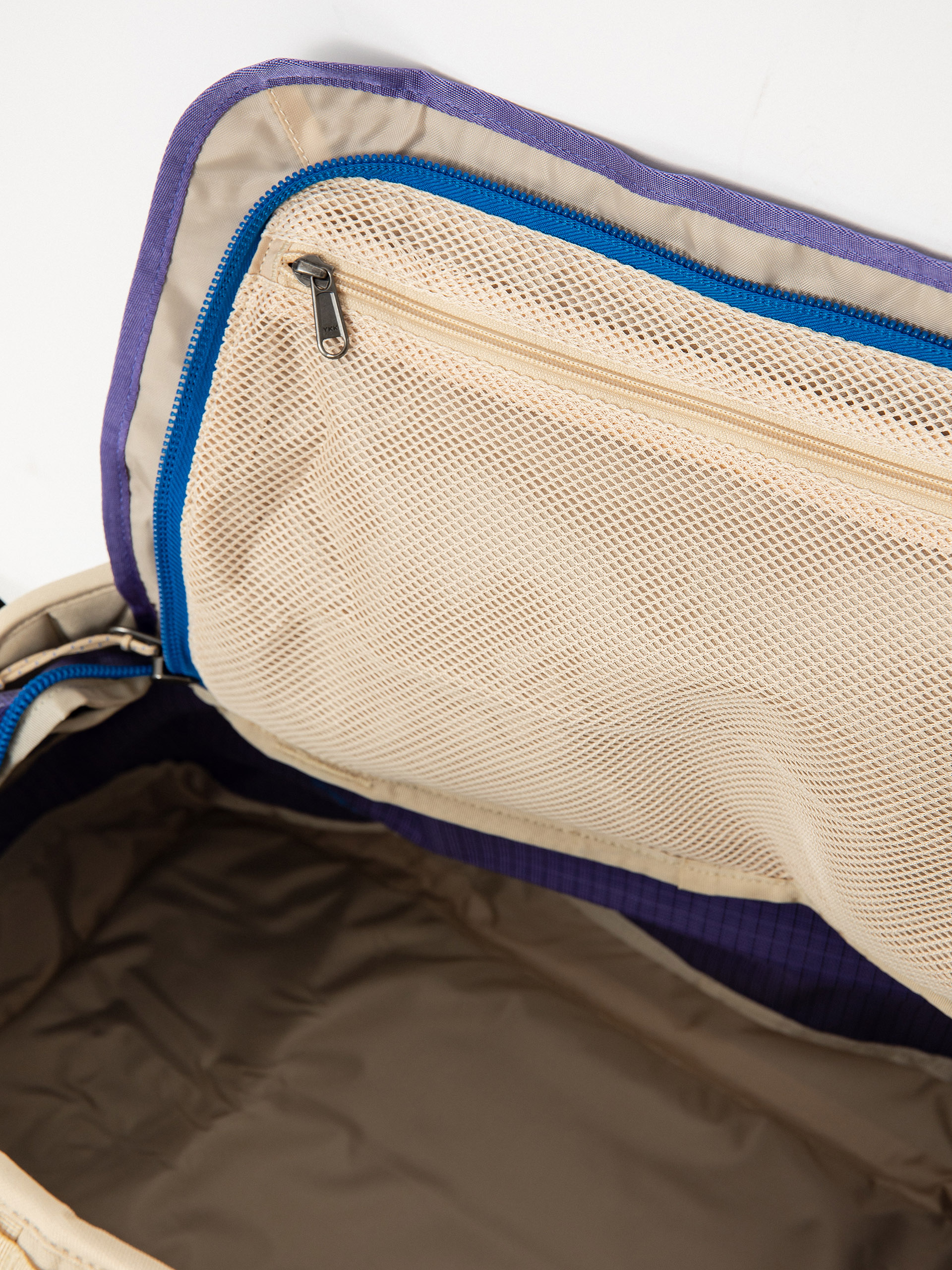 Patagonia Black Hole Duffel 40L Bag (perennial purple)