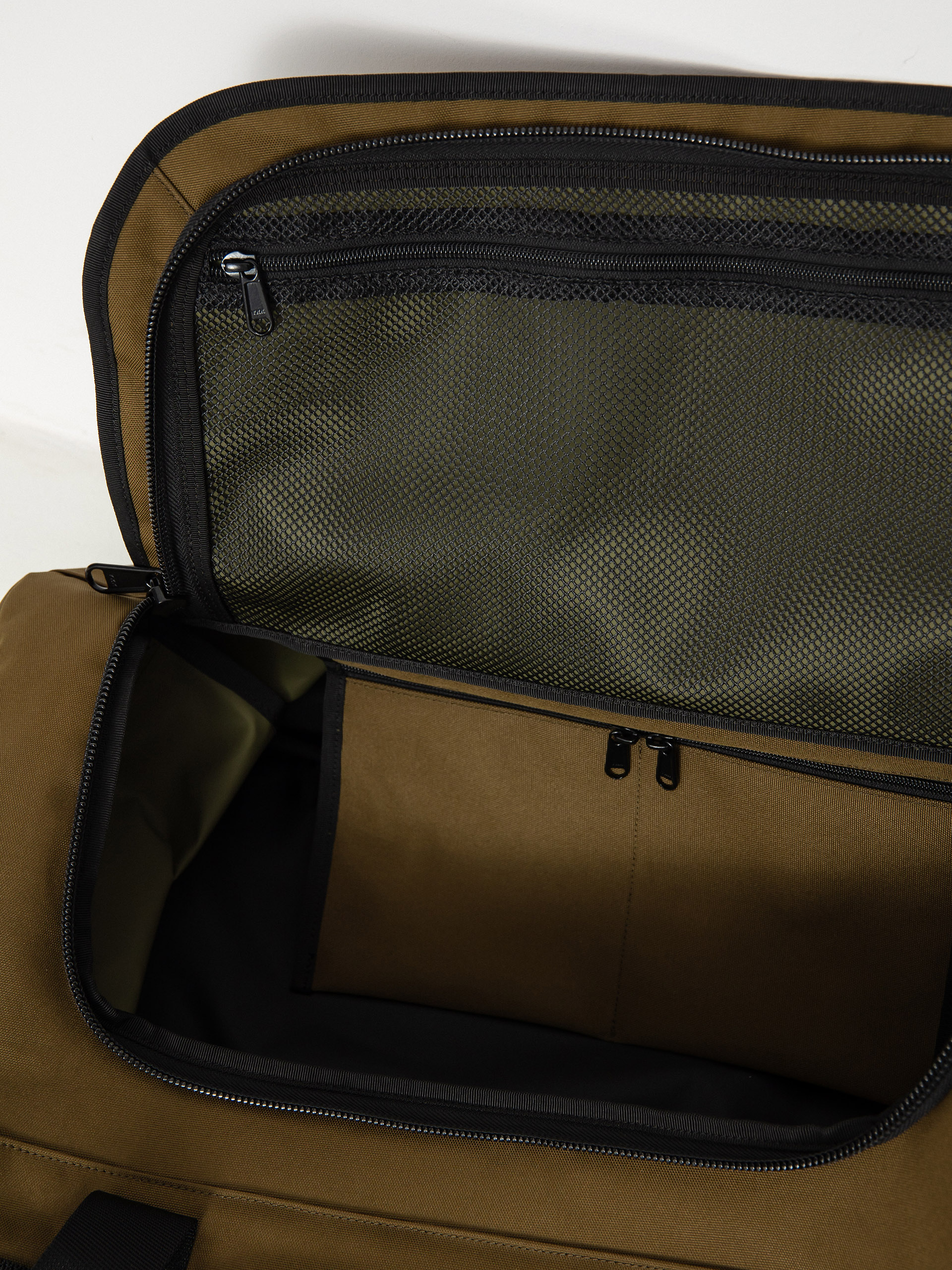 Carhartt WIP Jack Duffle Bag (highland)