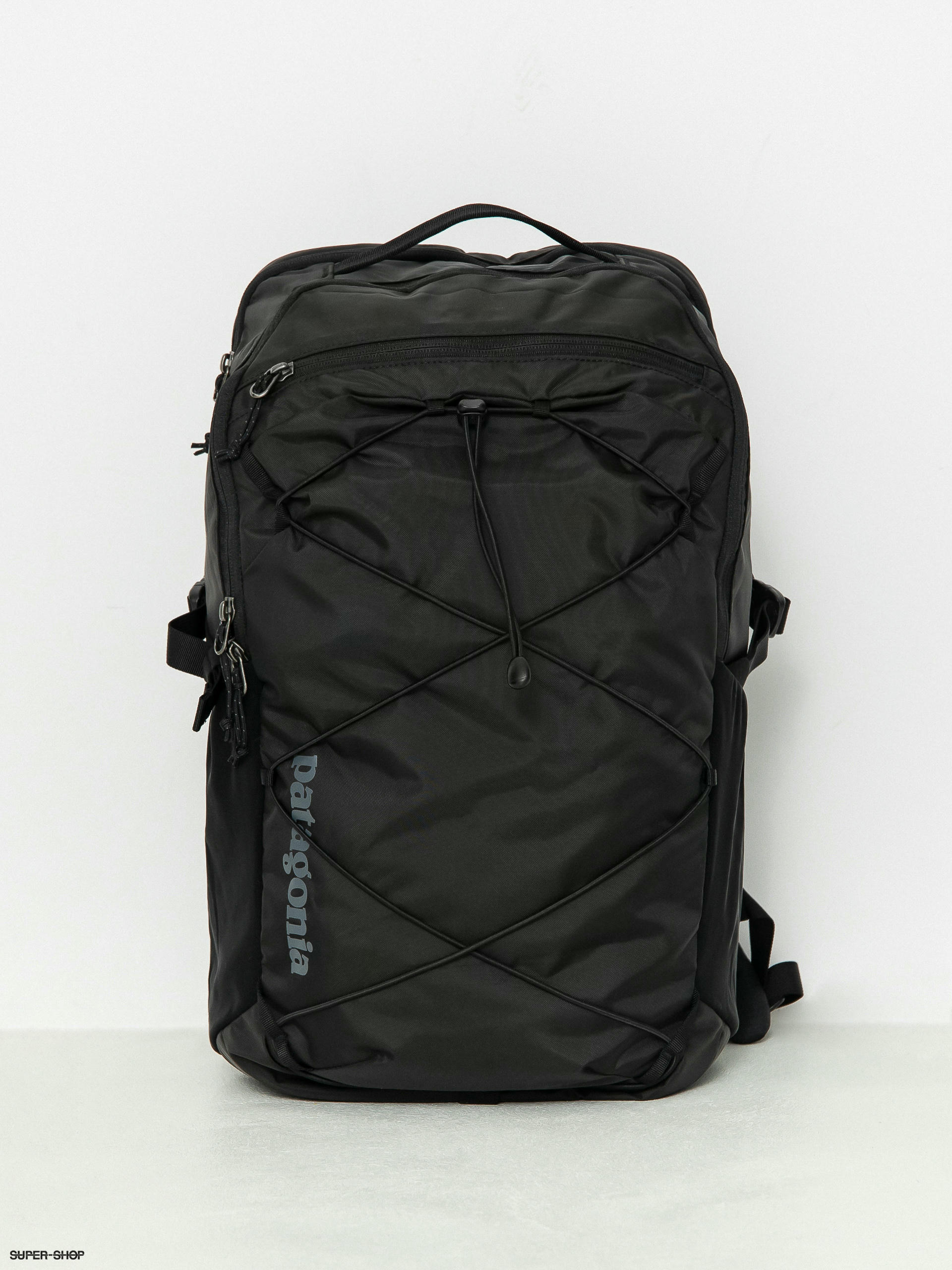Patagonia Refugio Day Pack 30L Backpack (black)