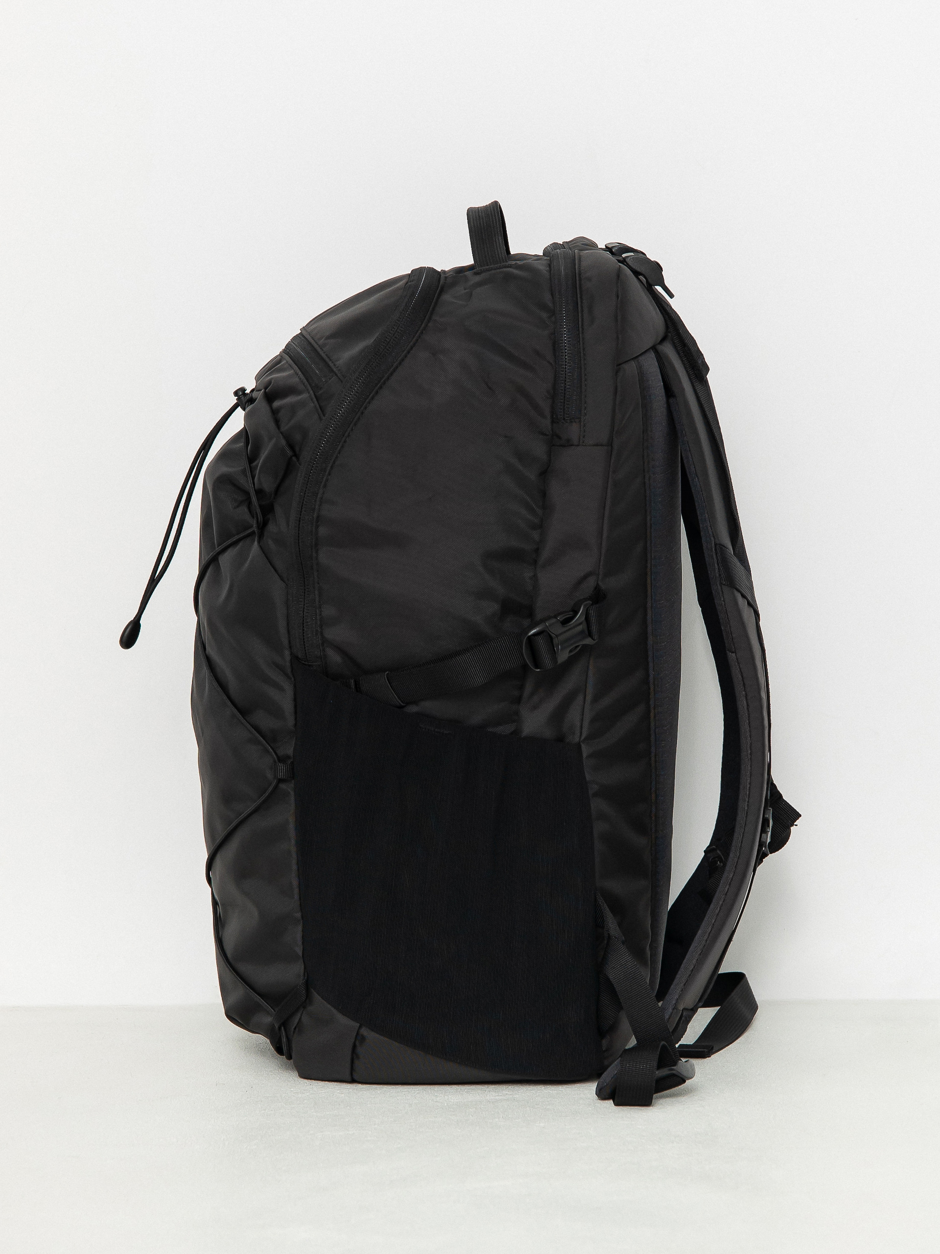 Patagonia Refugio Day Pack 30L Rucksack (black)