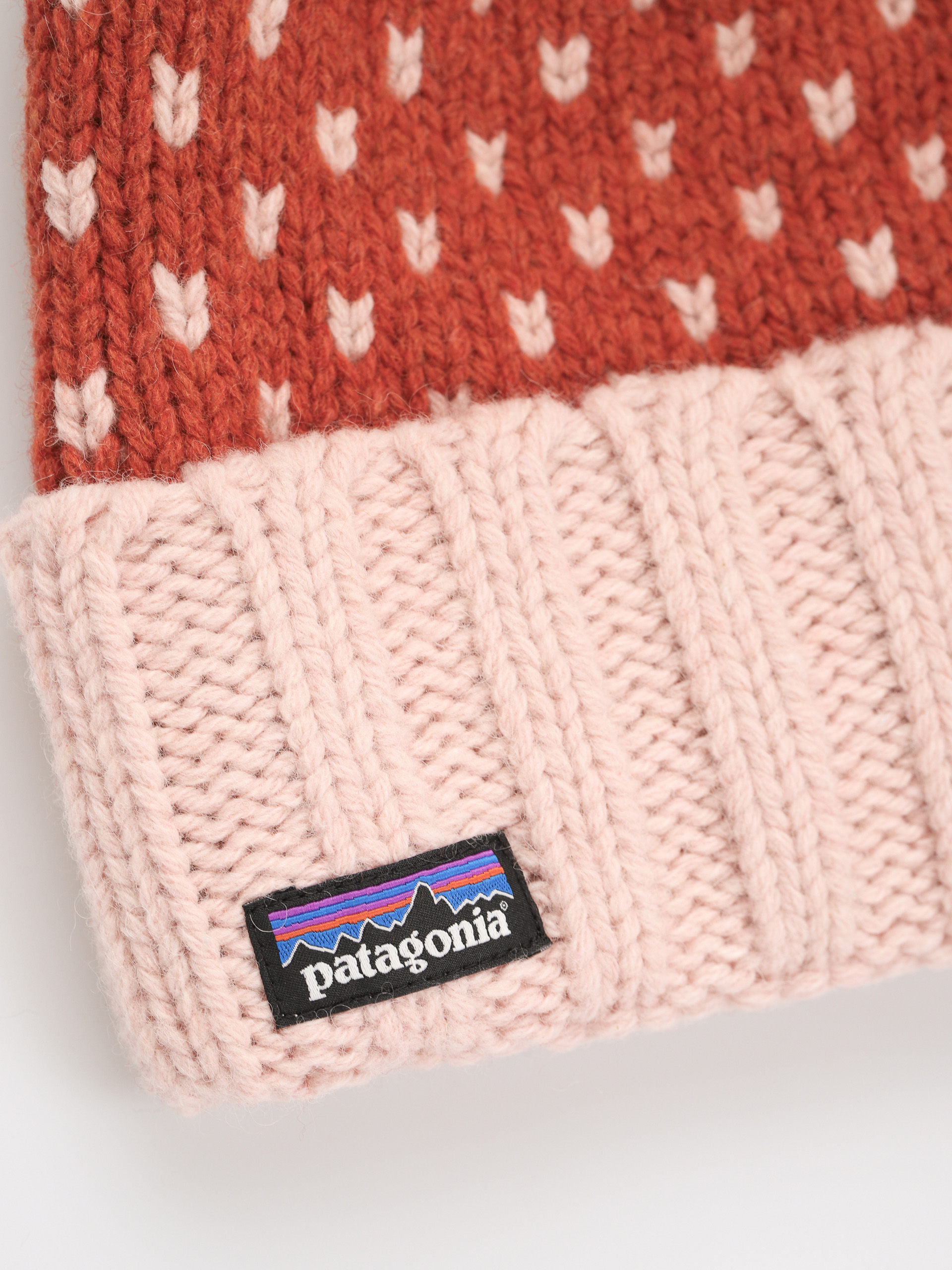 Patagonia Snowbelle Beanie (ridge/burl red)