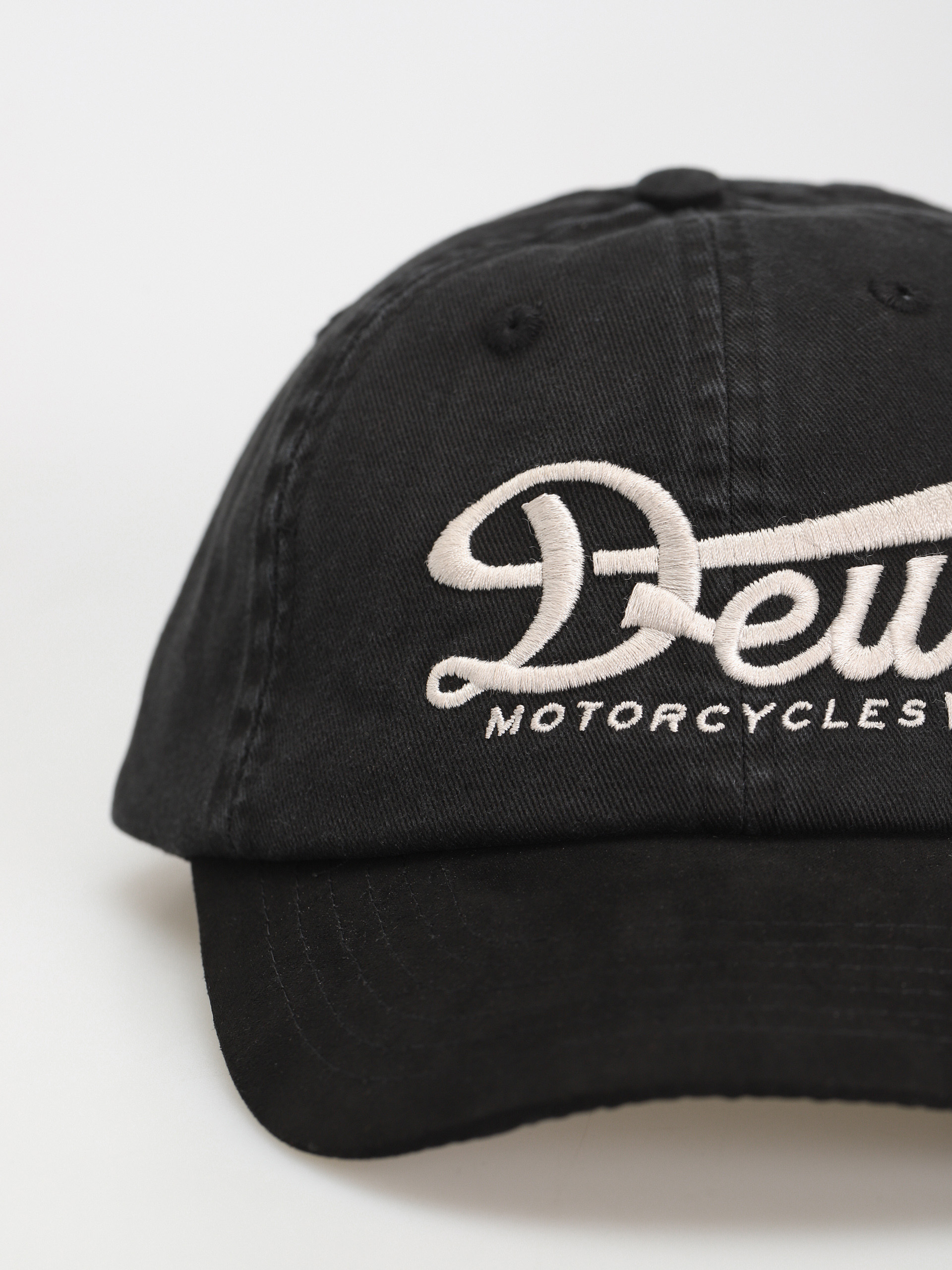 Deus Ex Machina Relief Dad Cap Cap (black)