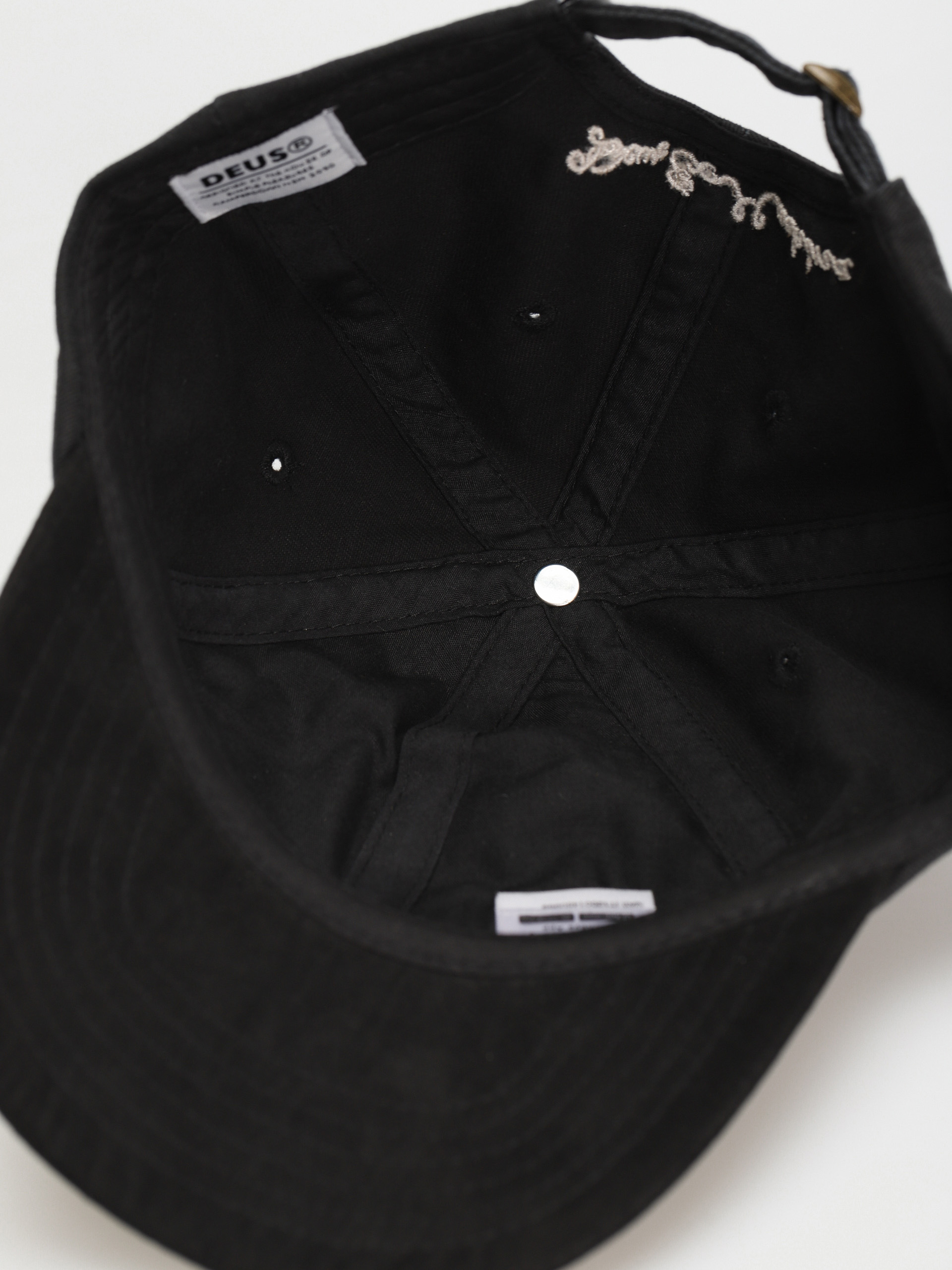 Deus Ex Machina Relief Dad Cap Cap (black)
