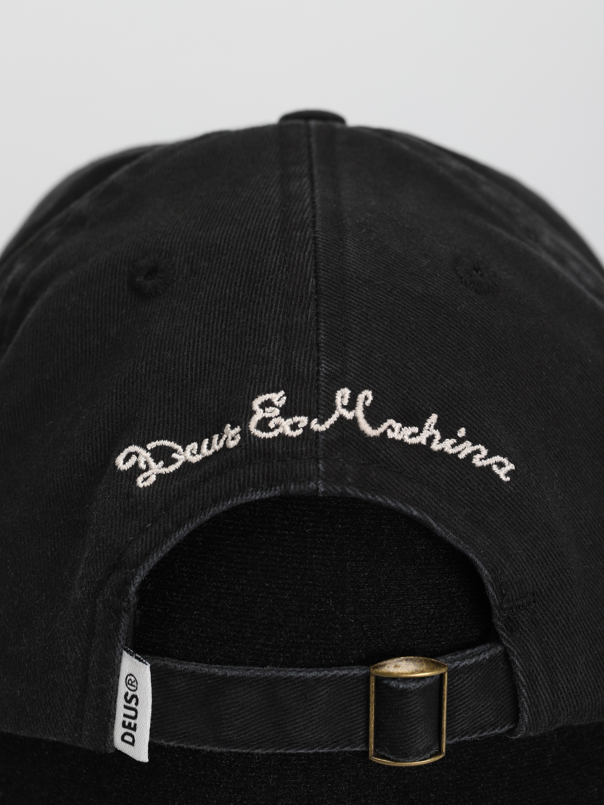 Deus Ex Machina Relief Dad Cap Cap (black)