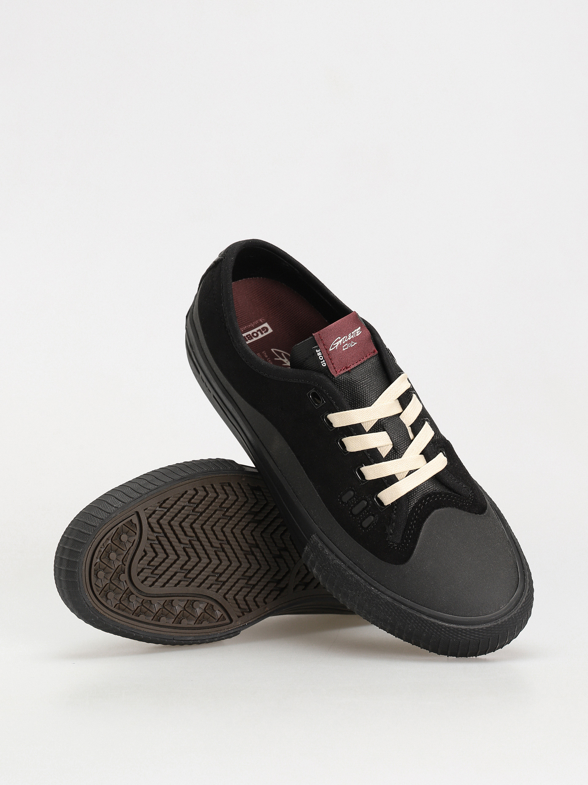 Globe Gillette Shoes (black/black suede)