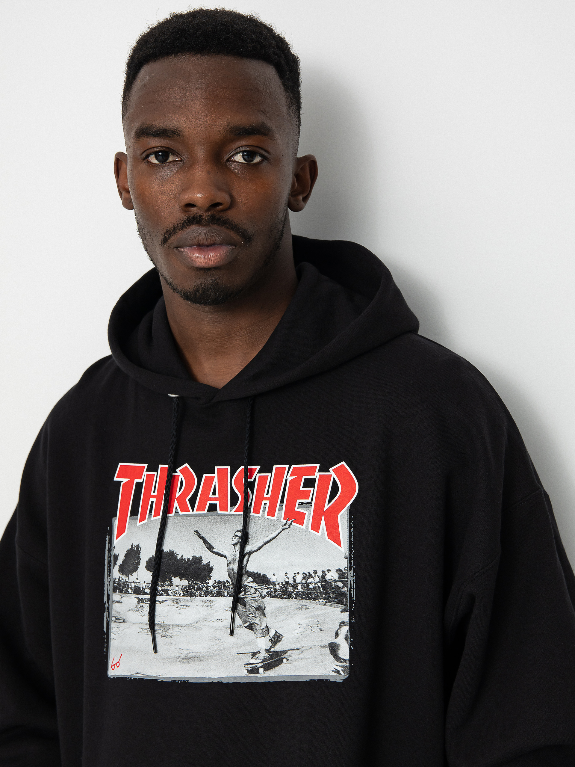 Thrasher Jake Dish HD Hoodie (black)