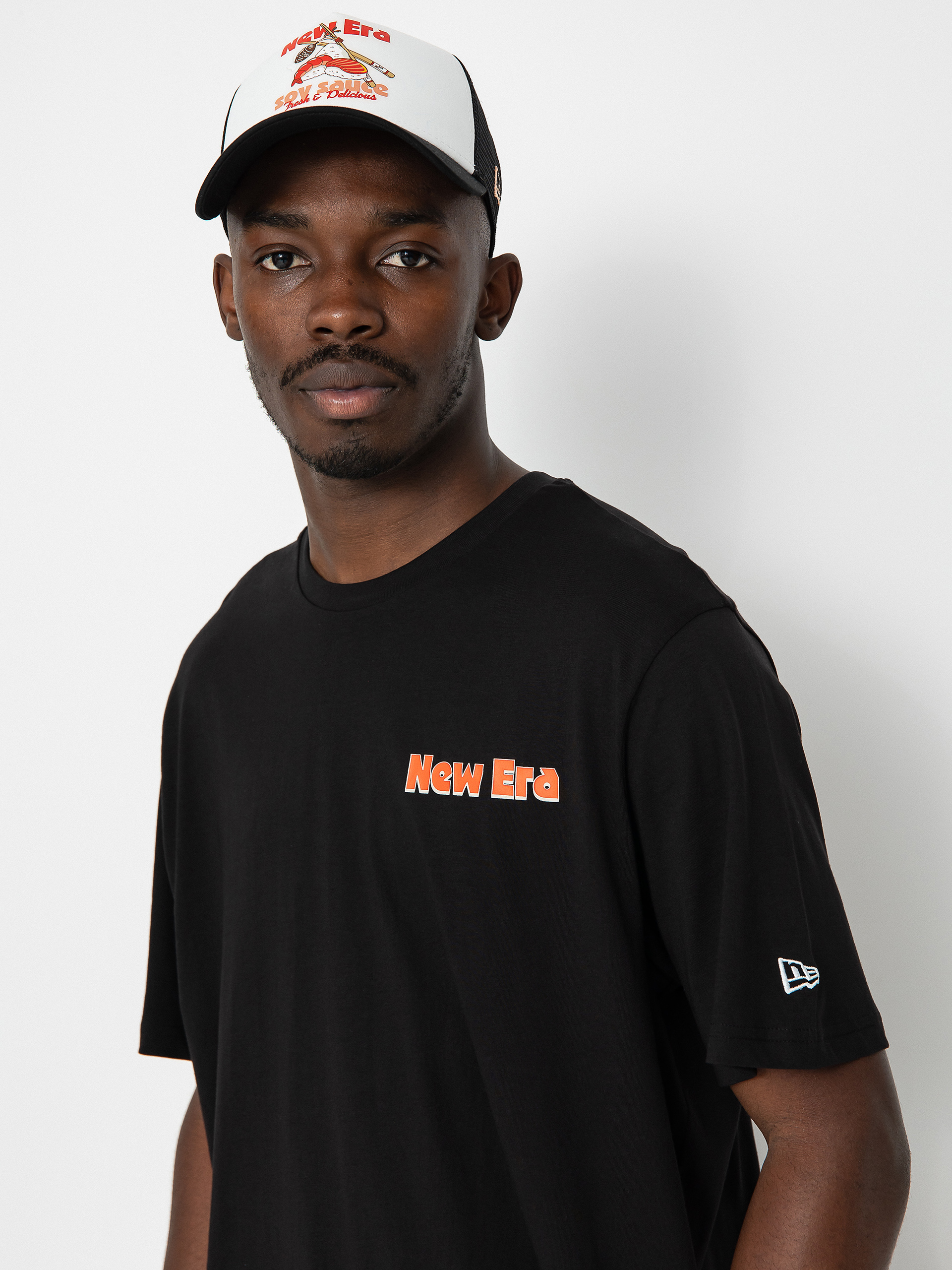 New Era Food Graphic T-shirt (black)
