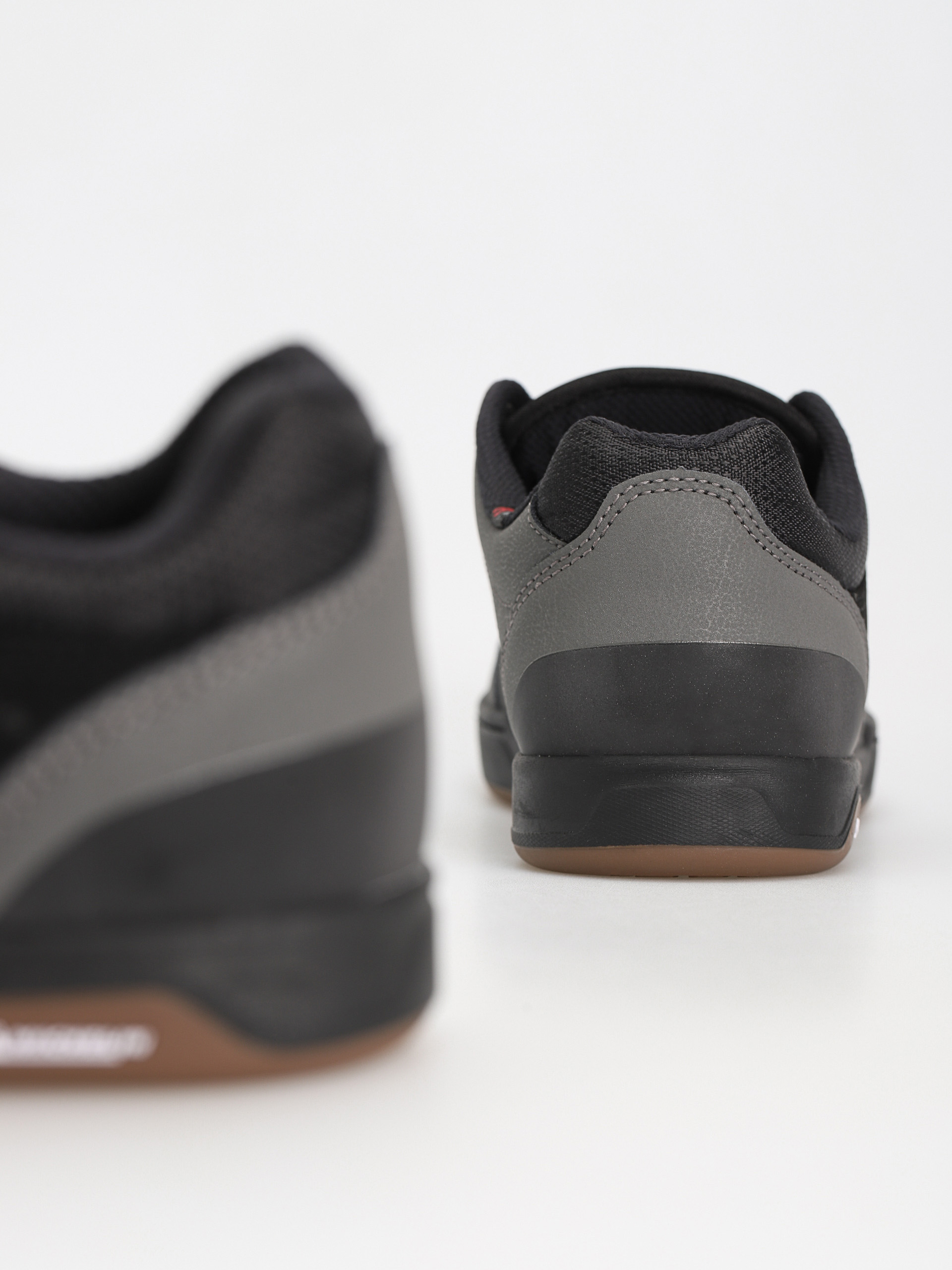 Etnies Camber Crank Shoes (grey/black)