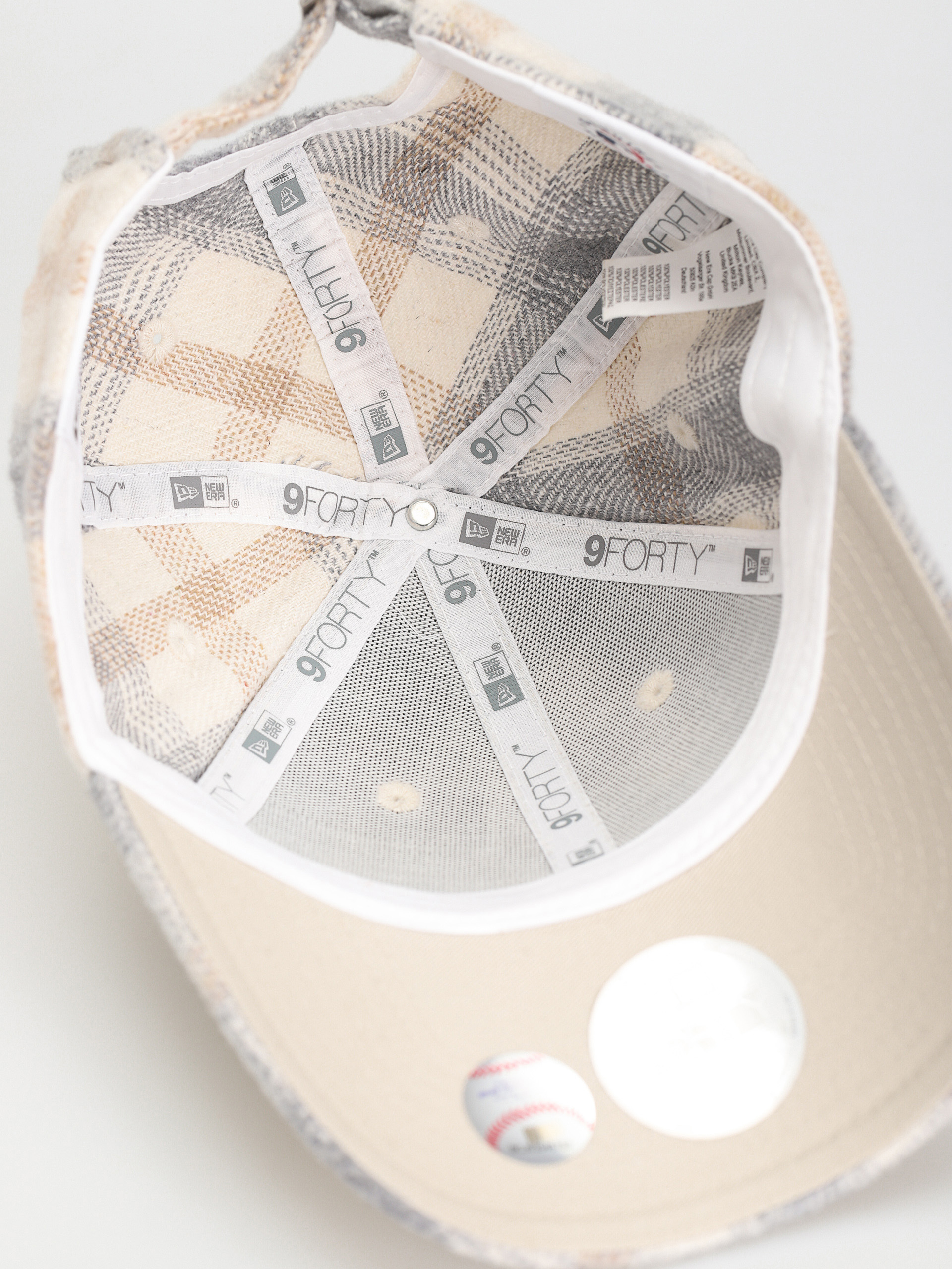 New Era Plaid 9Forty New York Yankees Cap Wmn (stone/wall)