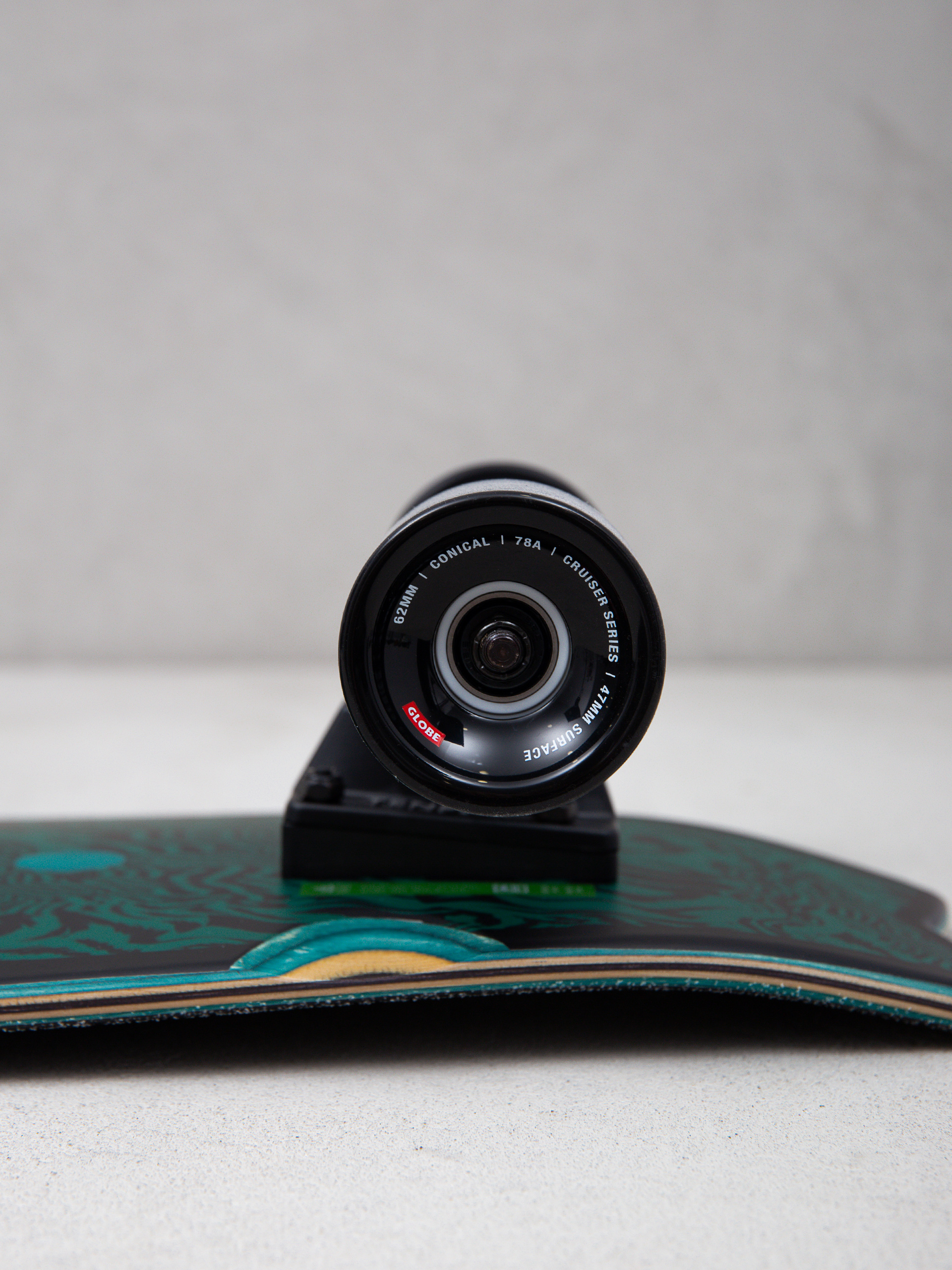 Globe Chromantic Cruiser (psy palm)