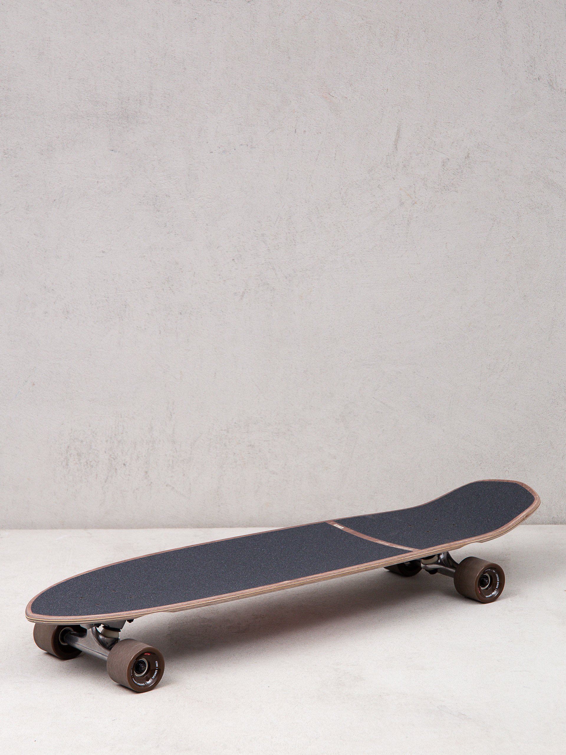 Globe Blazer XL Cruiser (weepy blume)