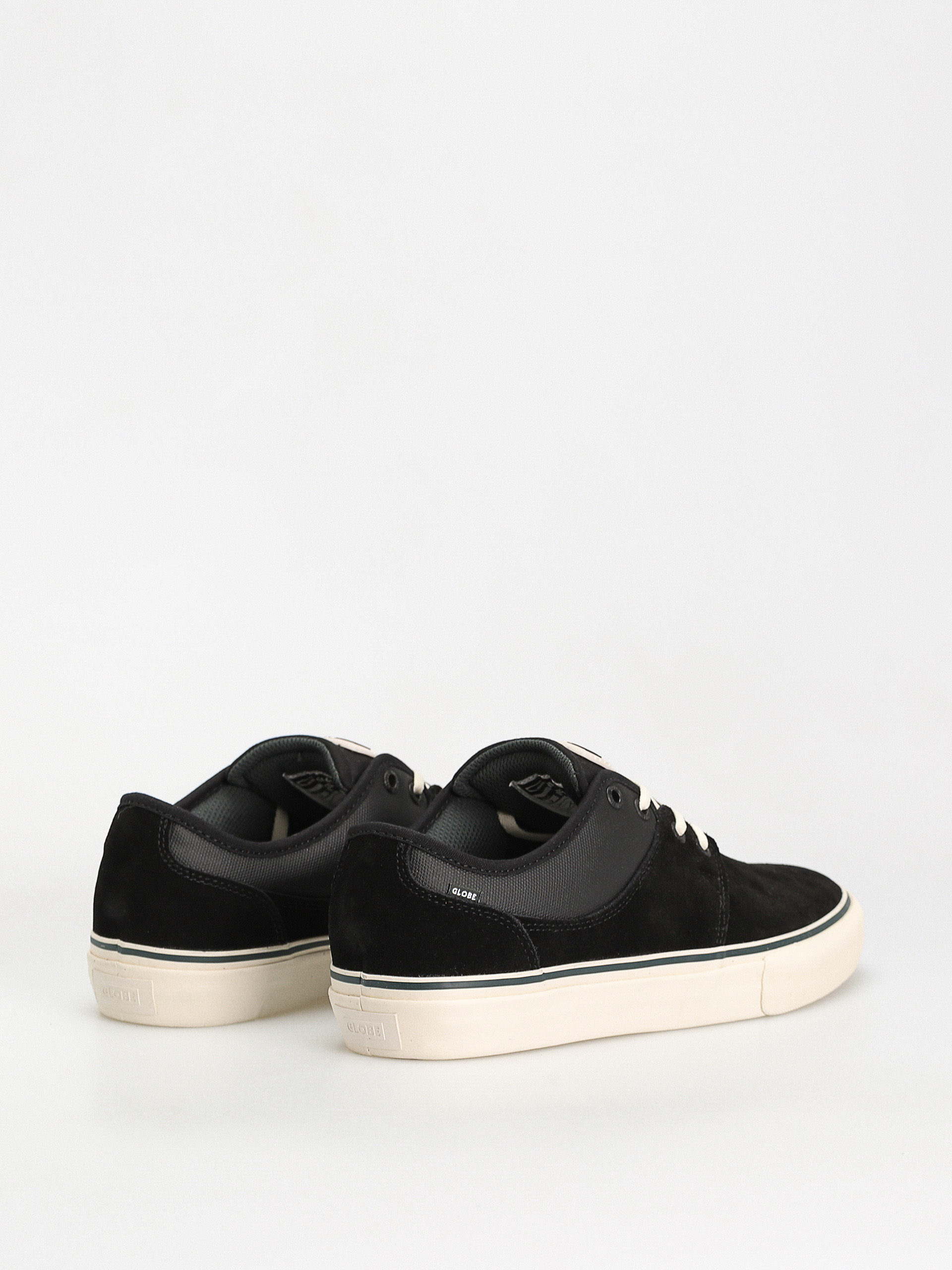 Globe Mahalo Shoes (black/antique/pine)