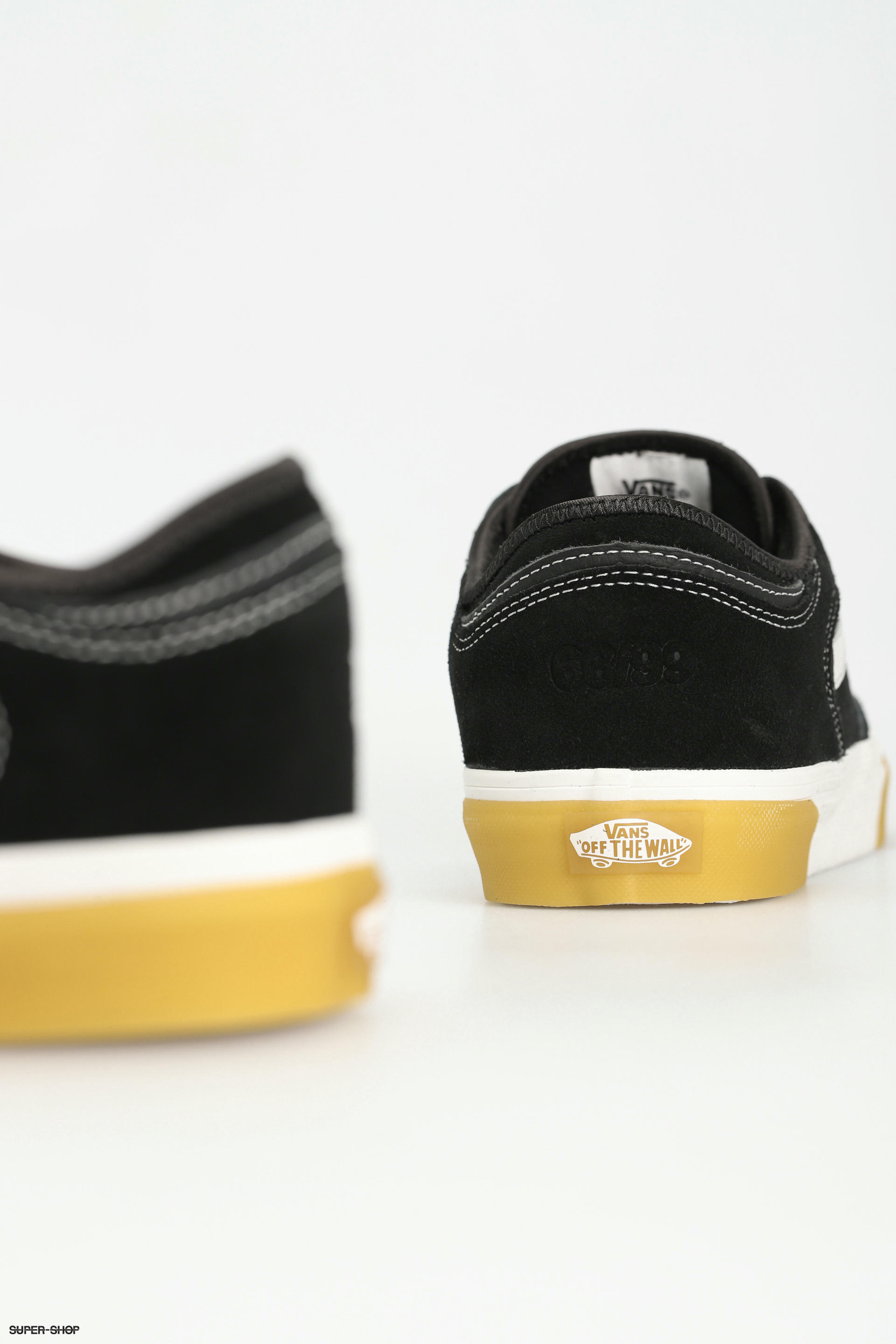 Vans hot sale black sole