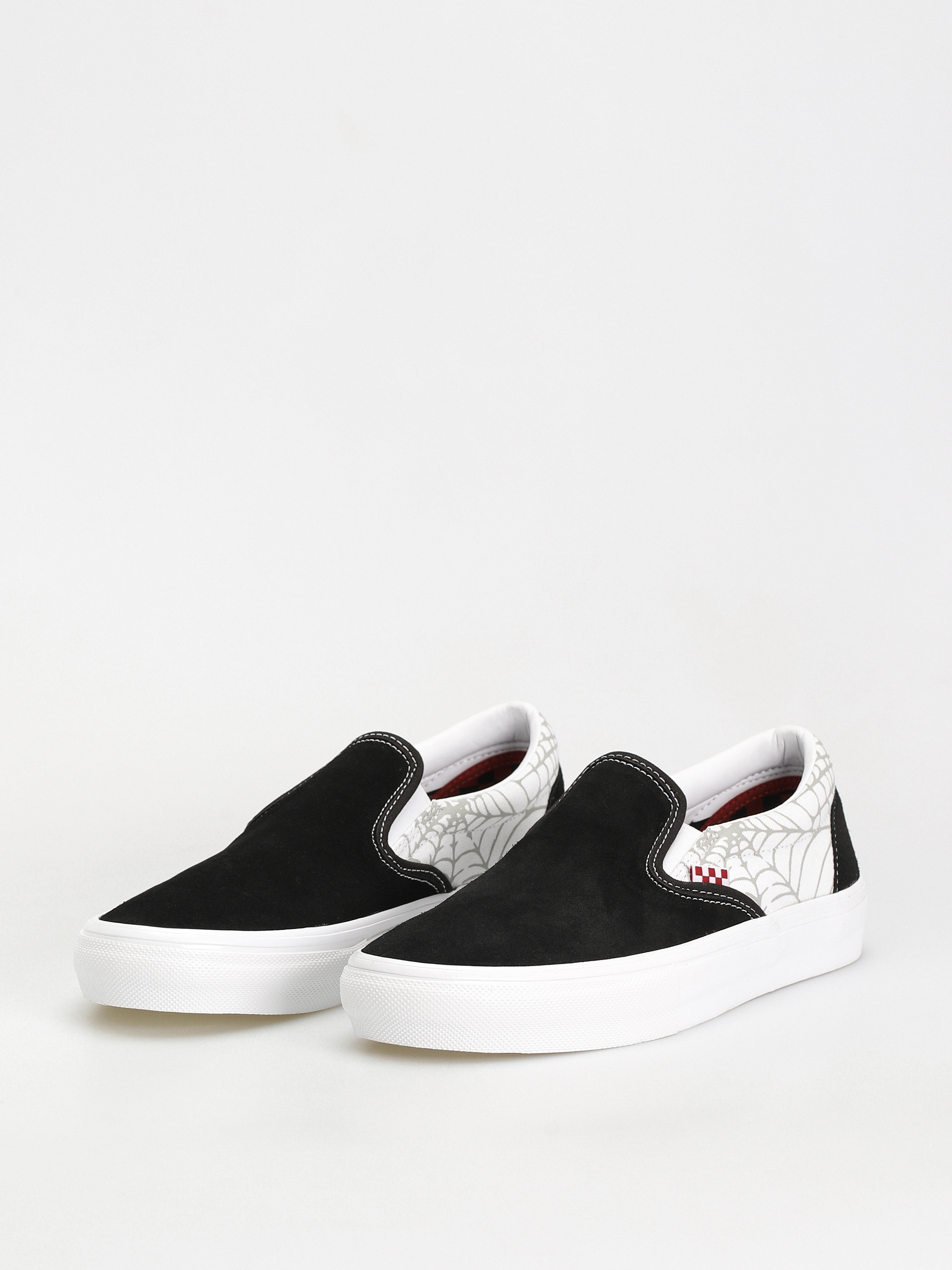 Vans Skate Slip On Shoes (black widow spider black/white/red)