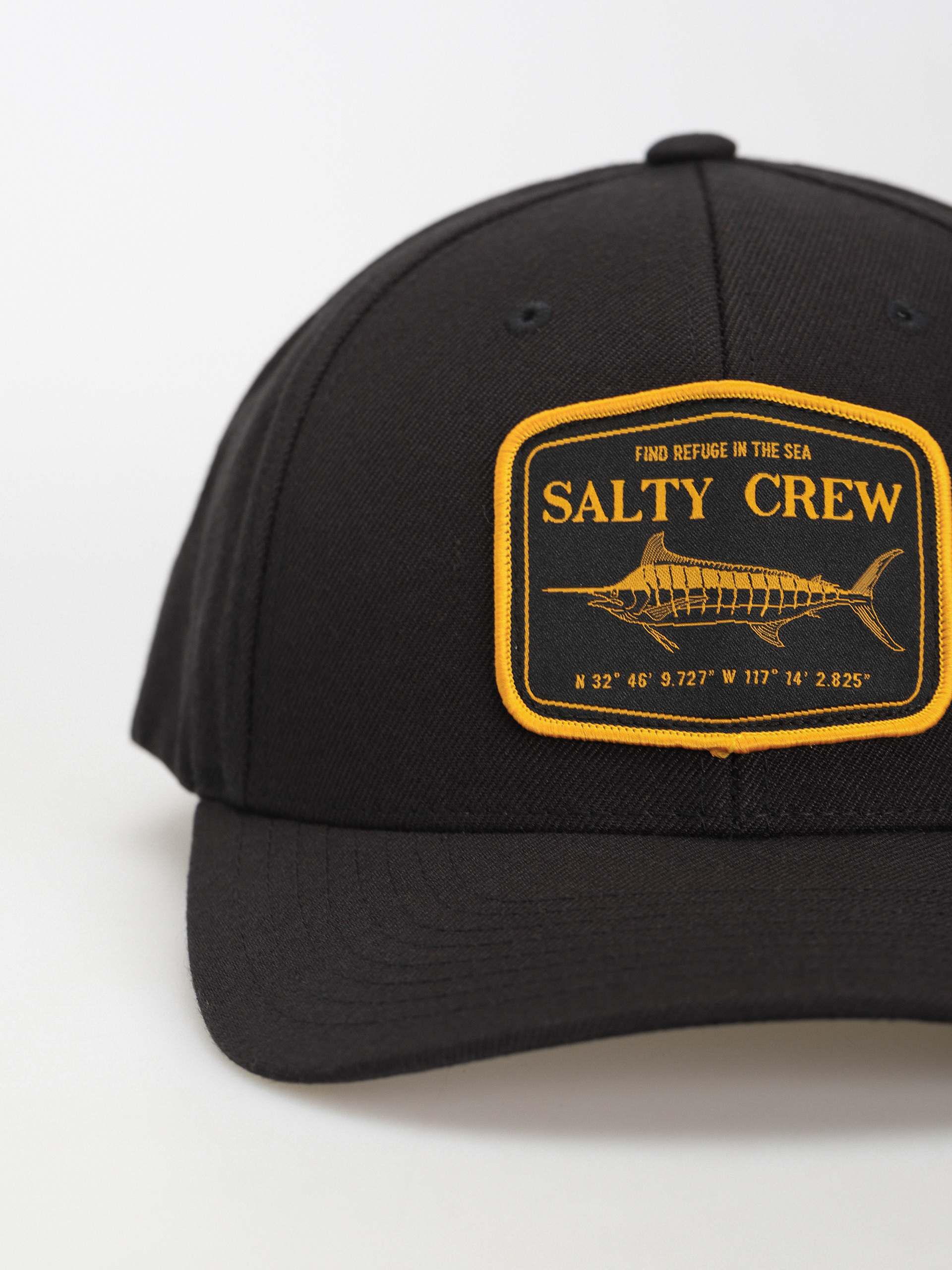 Salty Crew Stealth 6 Panel Cap (black)