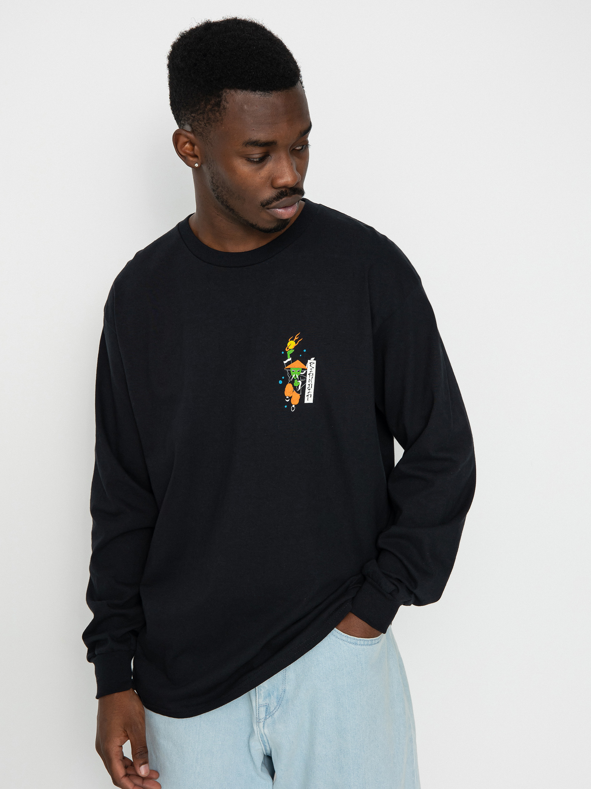 RipNDip Ryu Longsleeve (black)