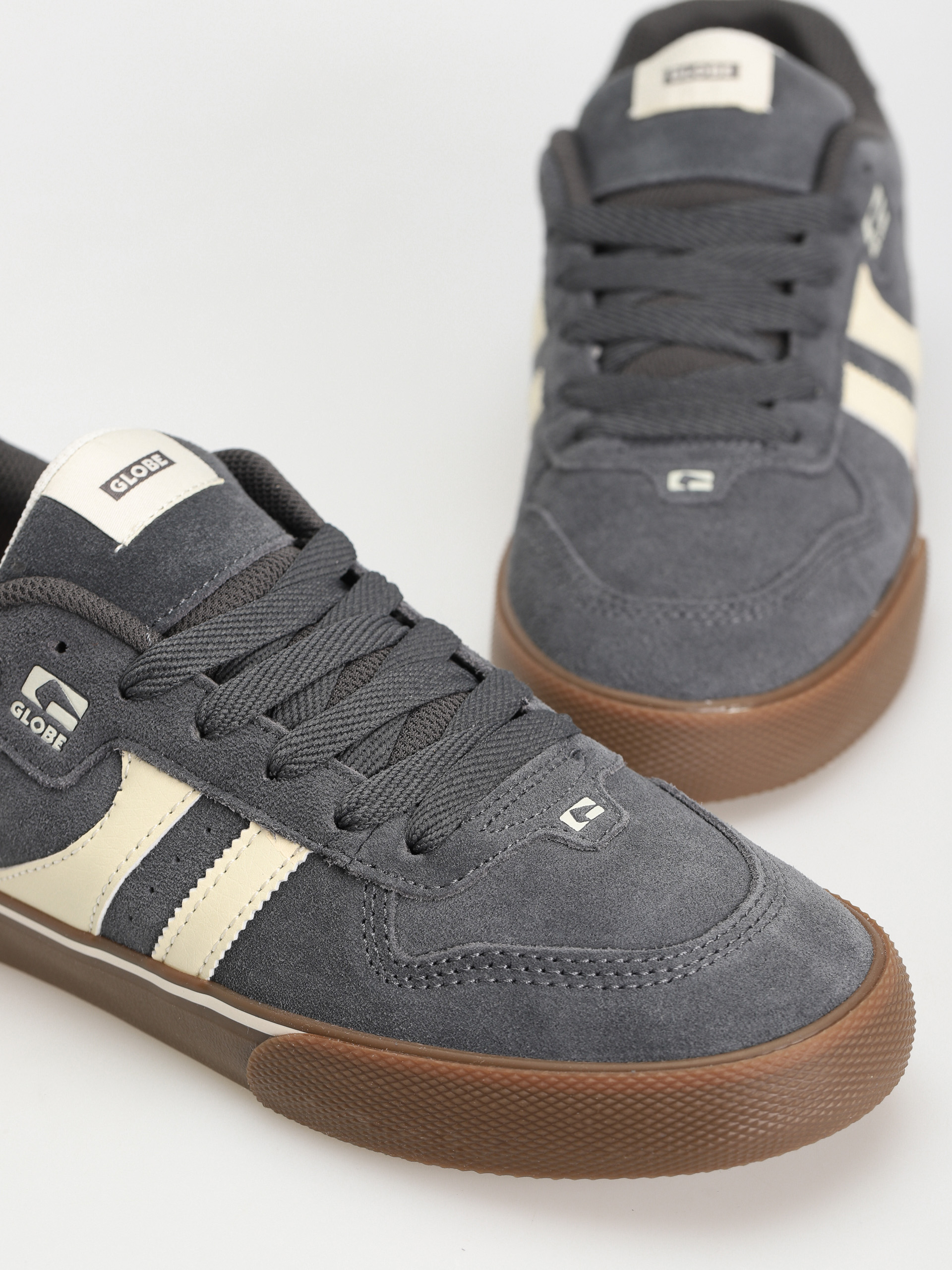 Globe Encore 2 Shoes (lead/gum)