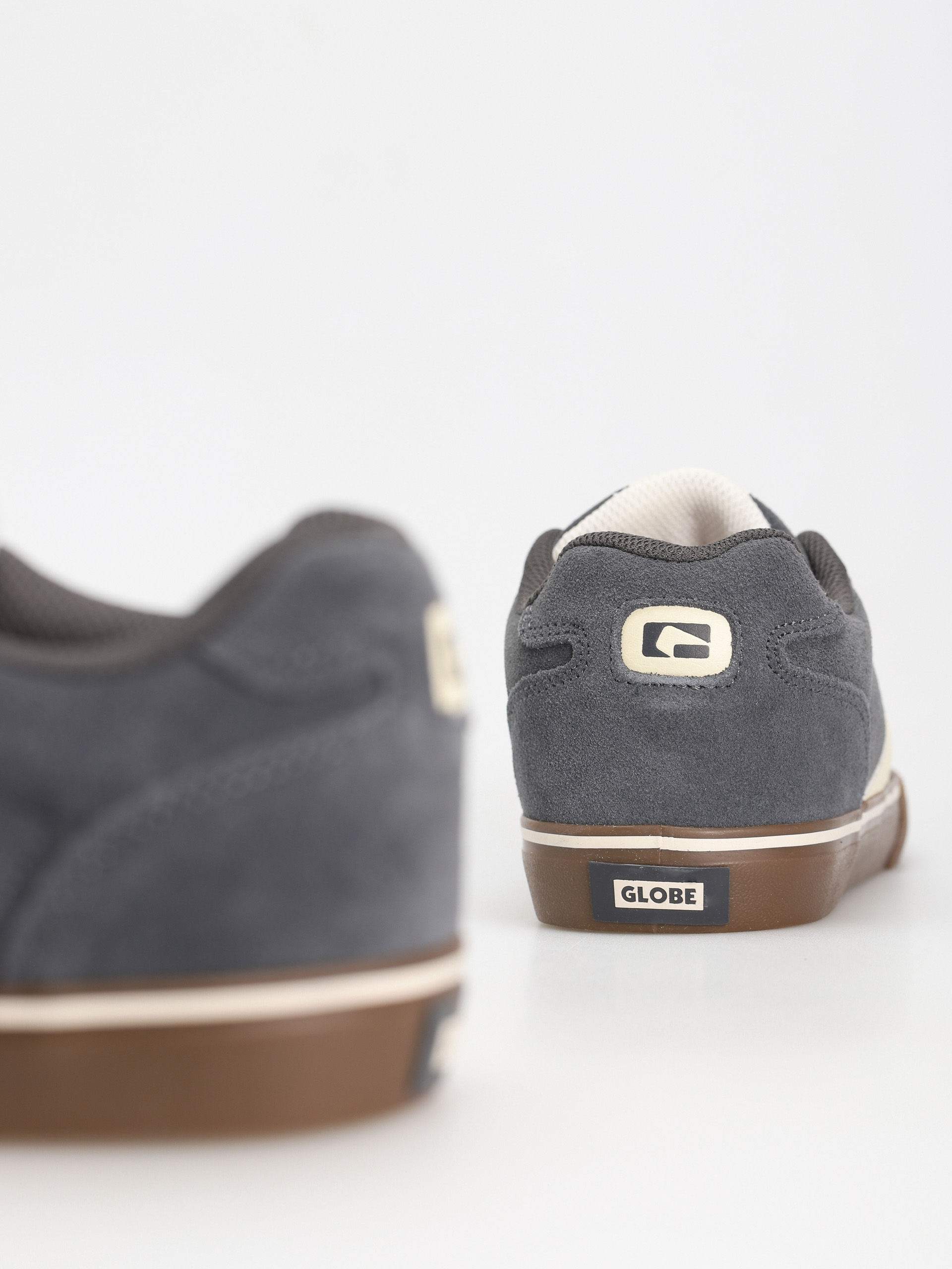Globe Encore 2 Shoes (lead/gum)