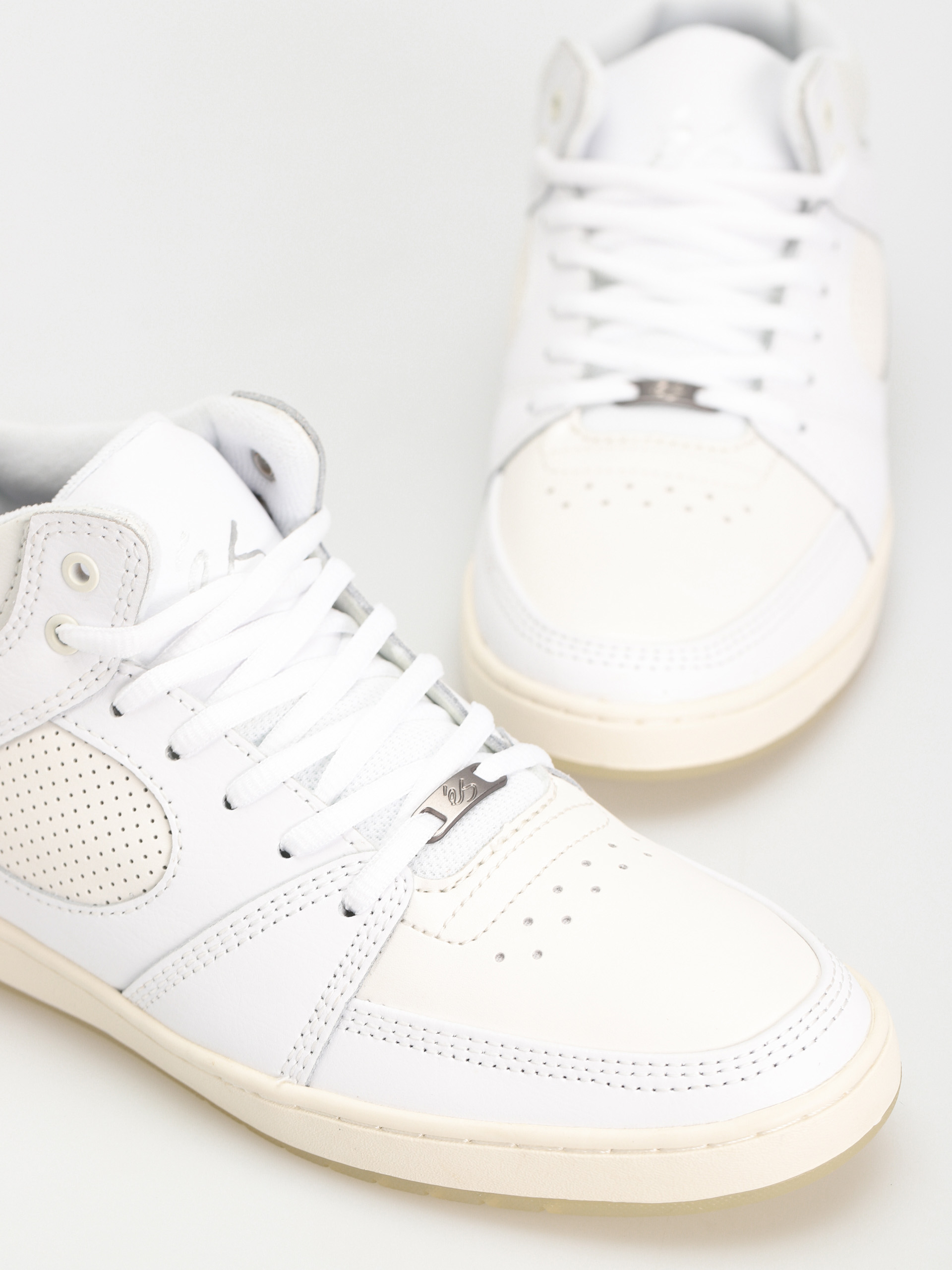 eS Accel Slim Mid Schuhe (white/light grey)