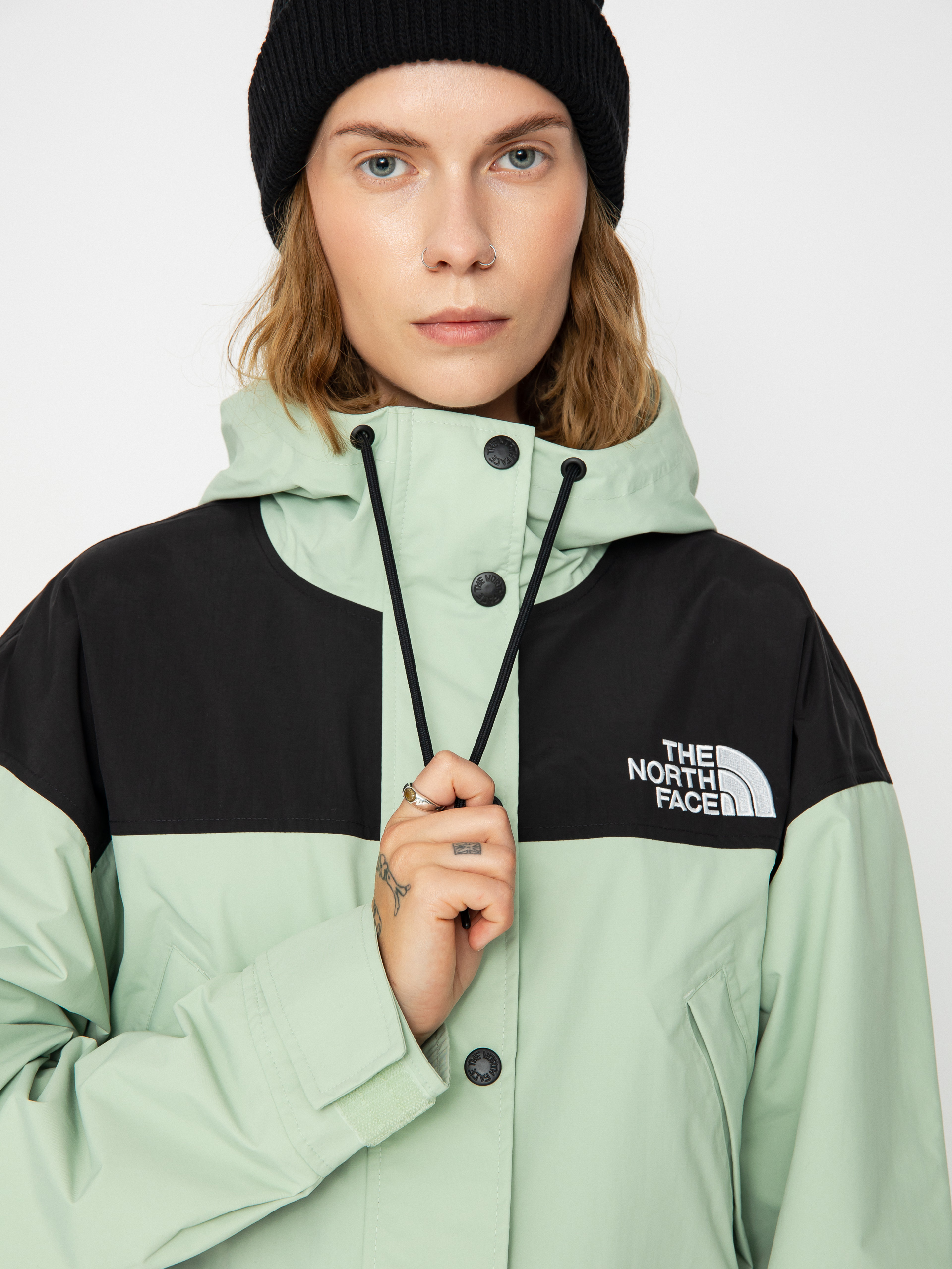 The North Face Reign On Jacket Wmn (misty sage/tnf black)