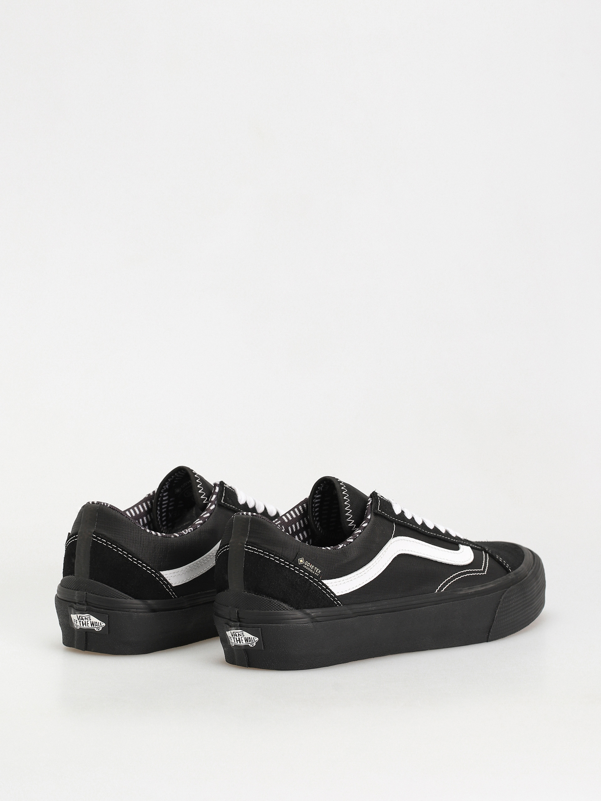 Vans Old Skool Gore Tex Shoes (gore tex black)